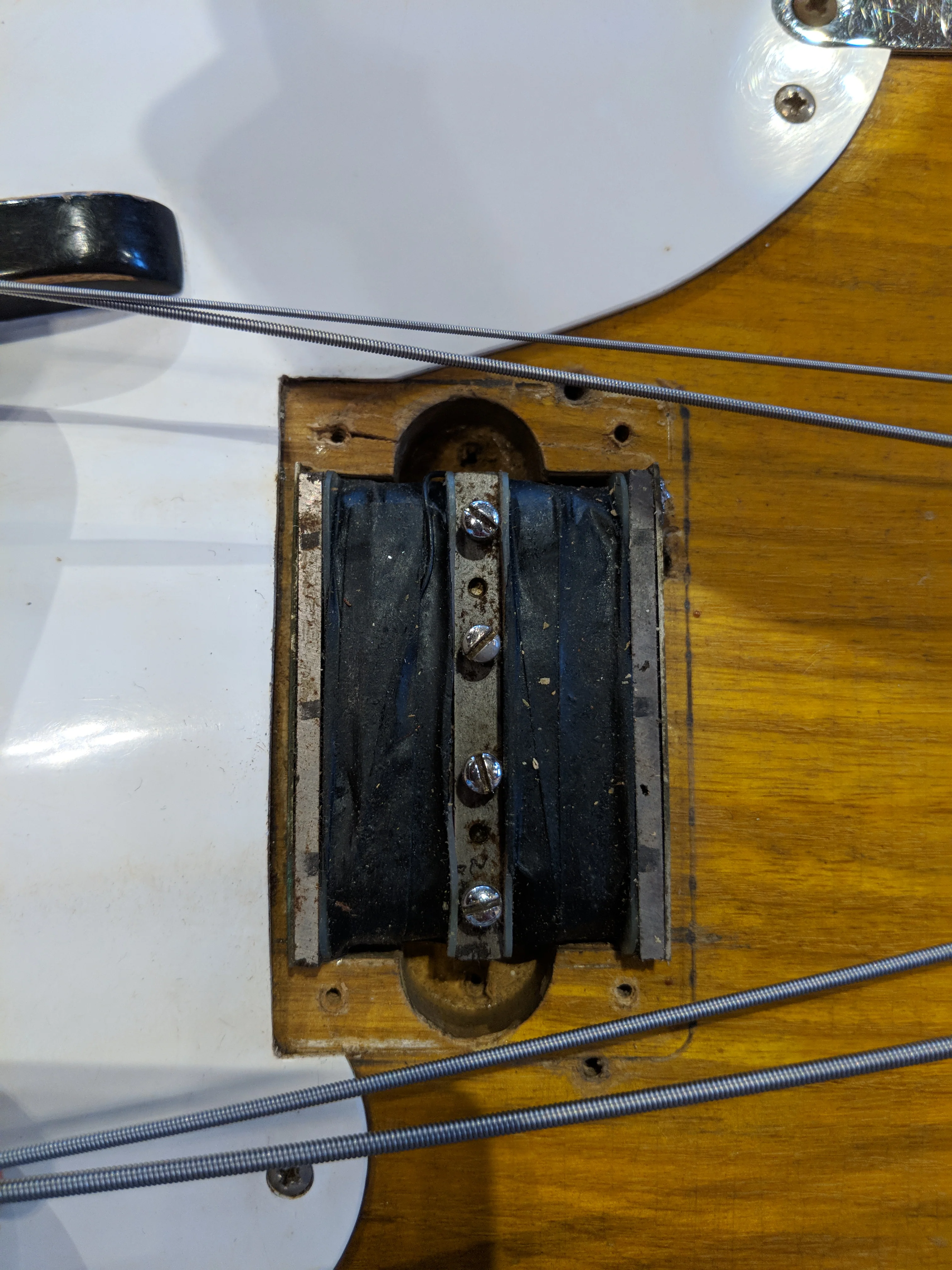 1956 Fender Precision Bass Sunburst Vintage - Image 10