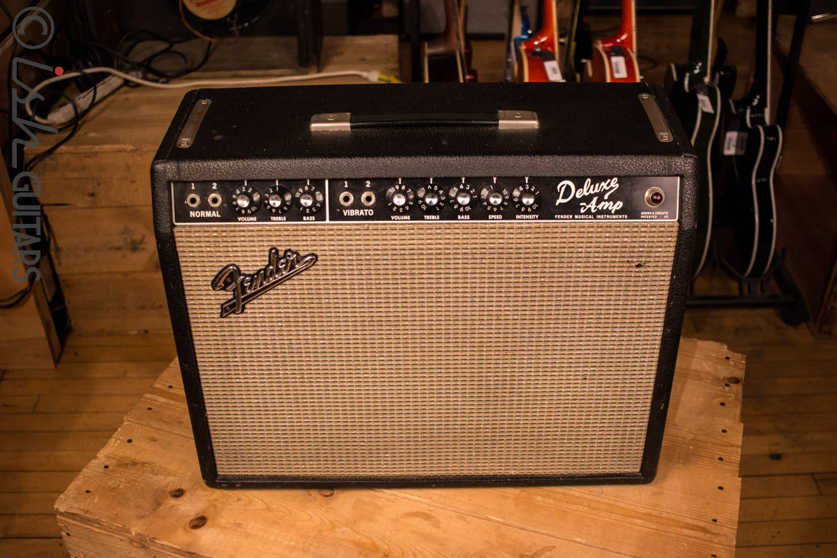 1965 Fender Deluxe Amp Non Reverb Blackface - Image 2