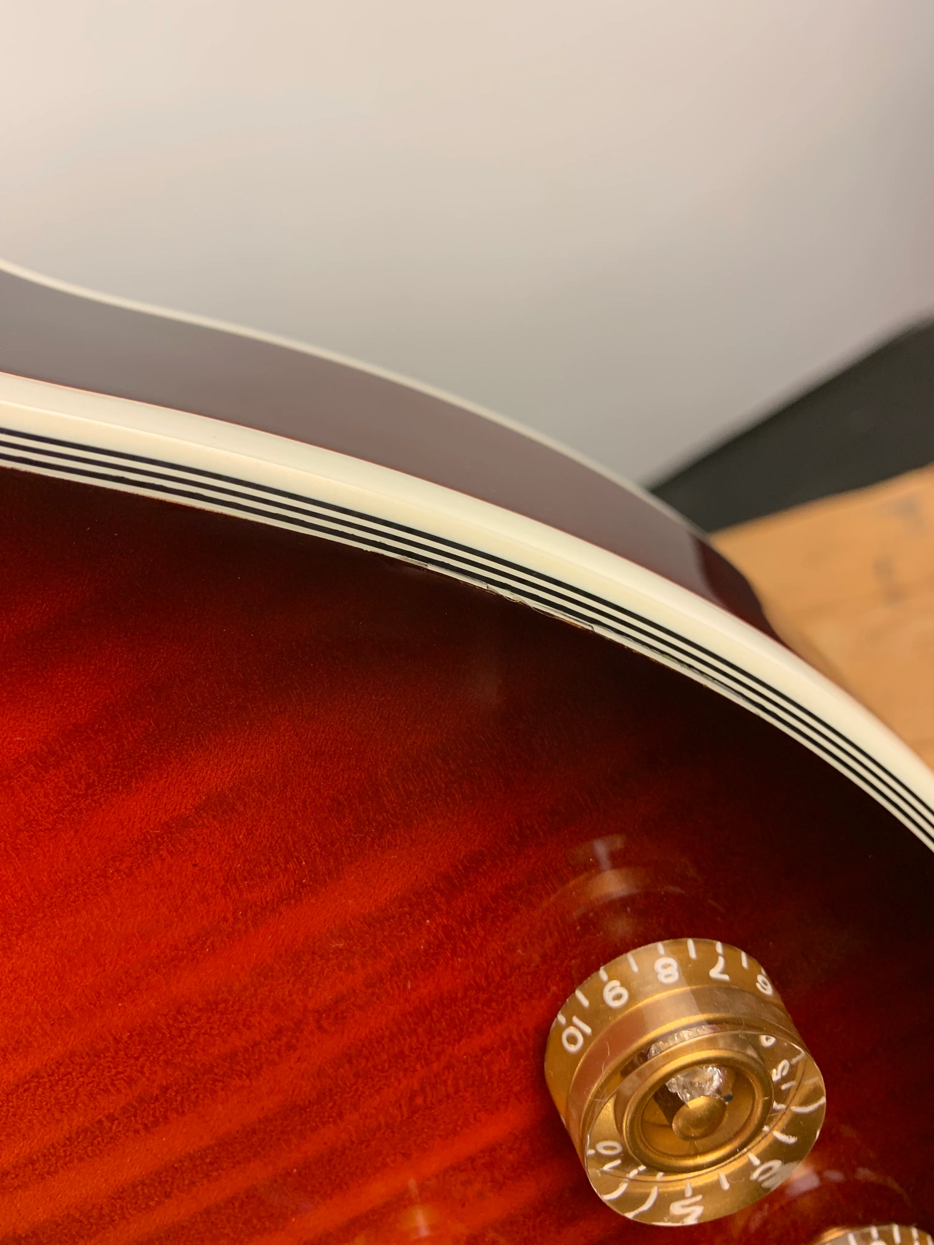 2007 Gibson Les Paul Supreme Autumnburst - Image 17