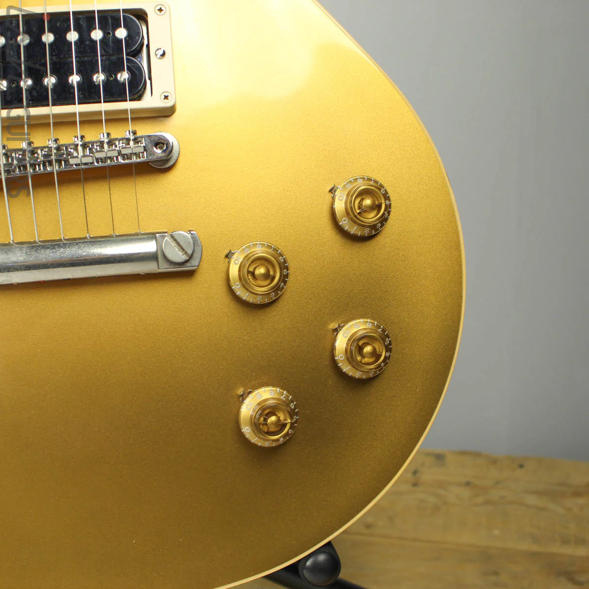 2009 Gibson Custom Shop LPR-7 '57 Historic Reissue Les Paul Gold Top - Image 4