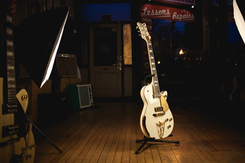 Gretsch G6134 White Penguin - Image 11