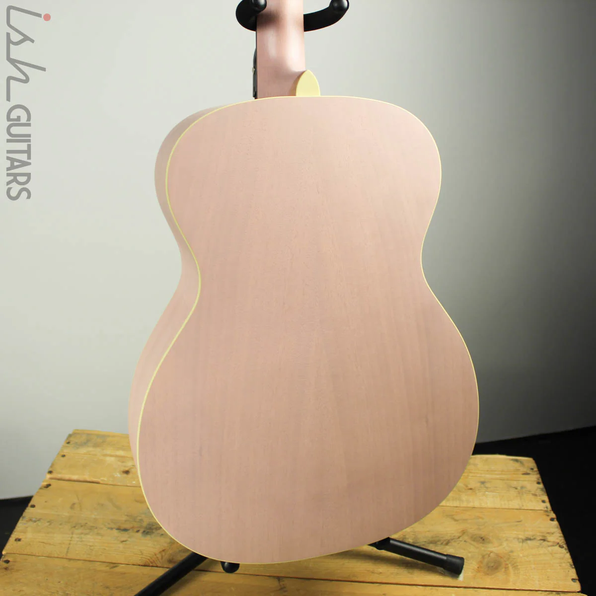 Ibanez AVC11MH Artwood Vintage Thermo Aged Antique Flamingo Pink - Image 7