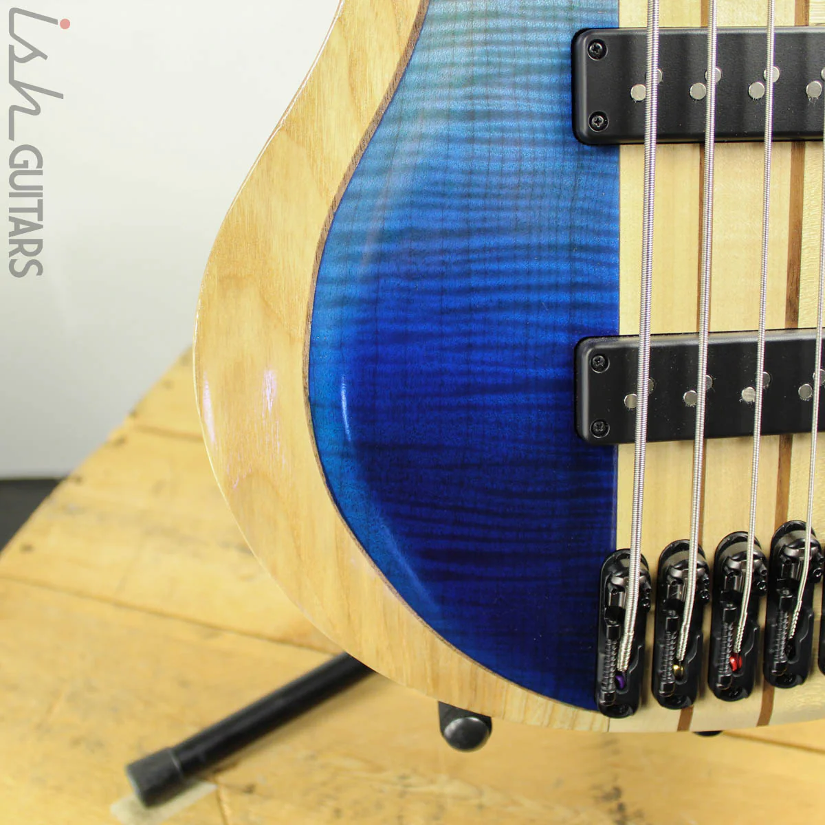 Ibanez BTB 20th Anniversary Blue Reef Gradation Low Gloss B-STOCK - Image 5