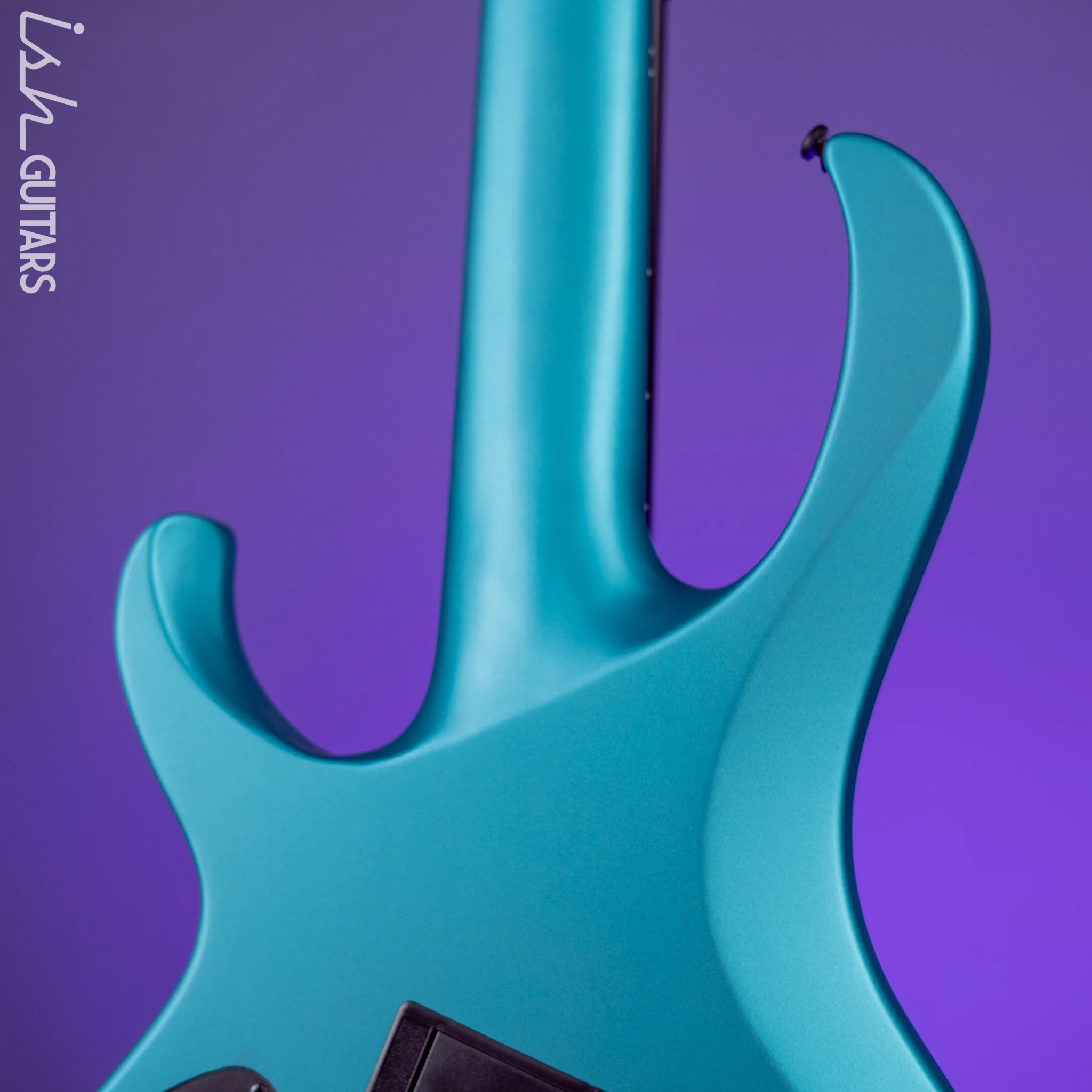 Ibanez BTB605MS Multi-Scale 5-String Bass Cerulean Aura Burst Matte Demo - Image 9