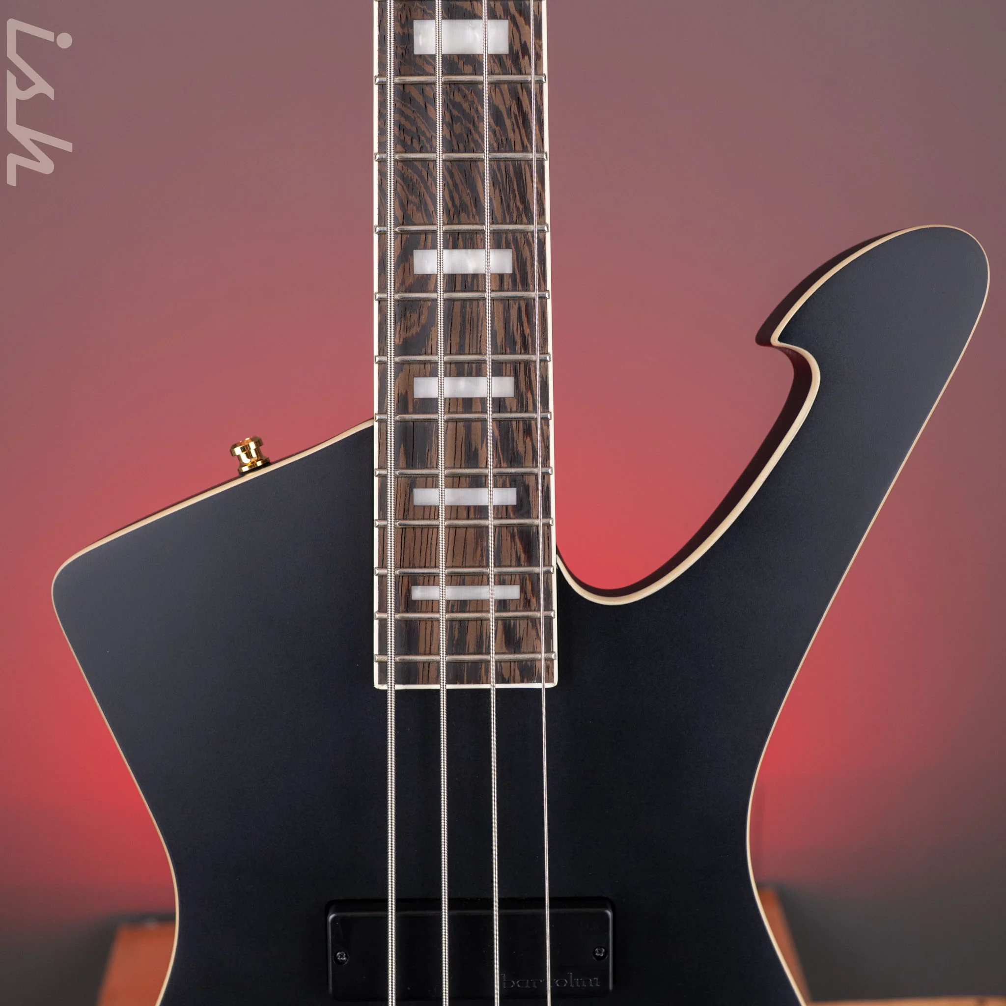 Ibanez ICB620 Iceman 4-String Bass Black Flat - Image 6