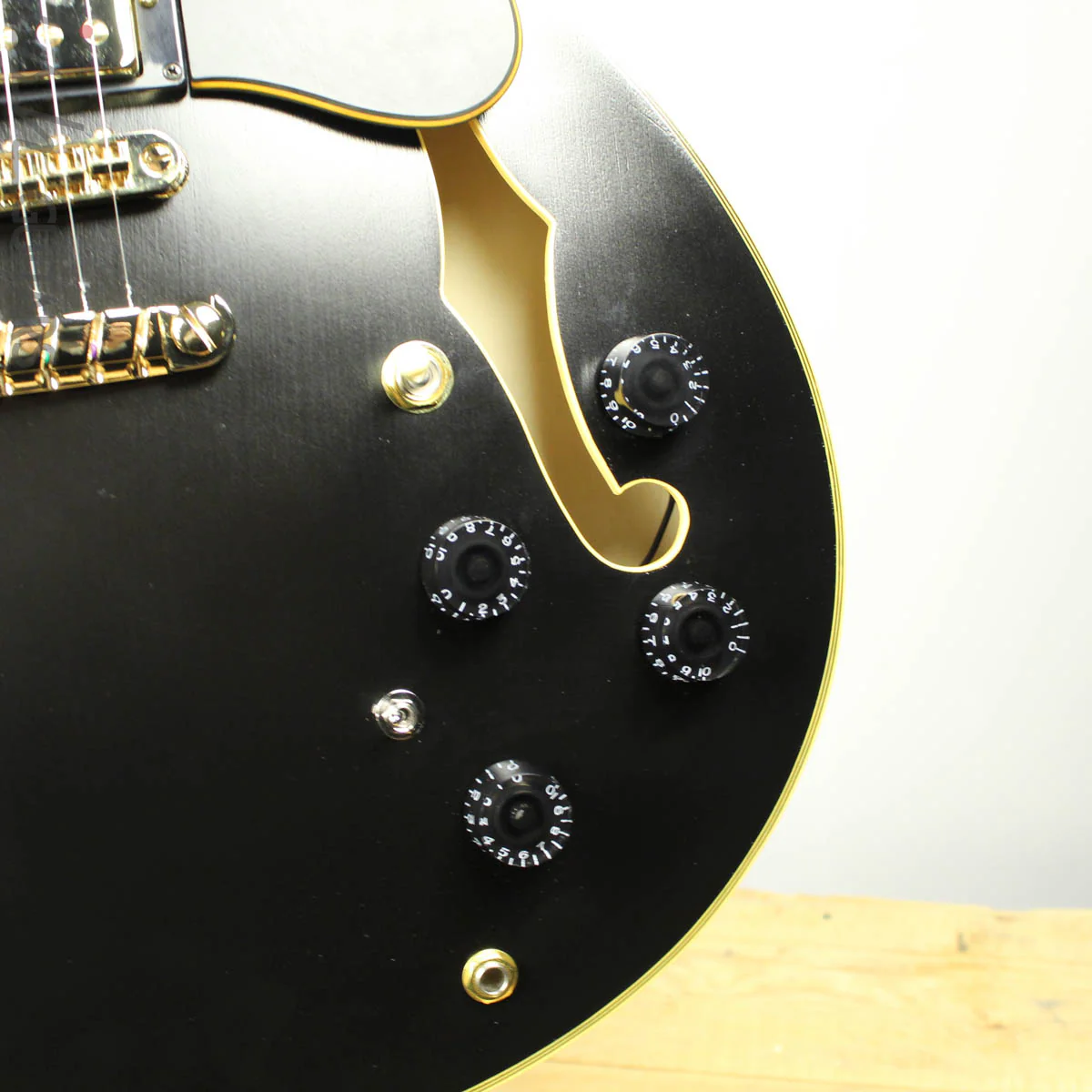 Ibanez JSM20 John Scofield Black w/ Case - Image 4