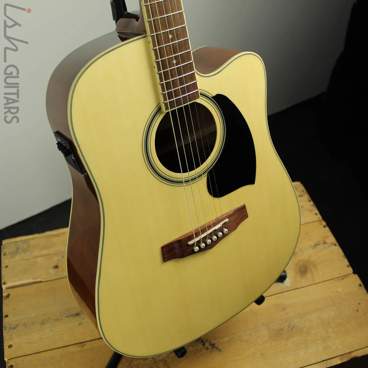 Ibanez PF15ECE-NT Natural - Image 6