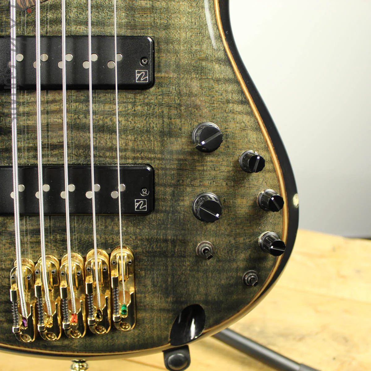 2017 Ibanez SR 1405 Premium 5-String Bass - Image 3
