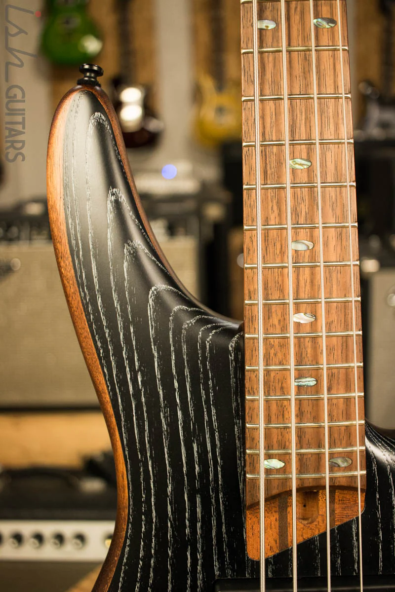 Ibanez SR670 Silver Wave Black Electric Bass - Image 3