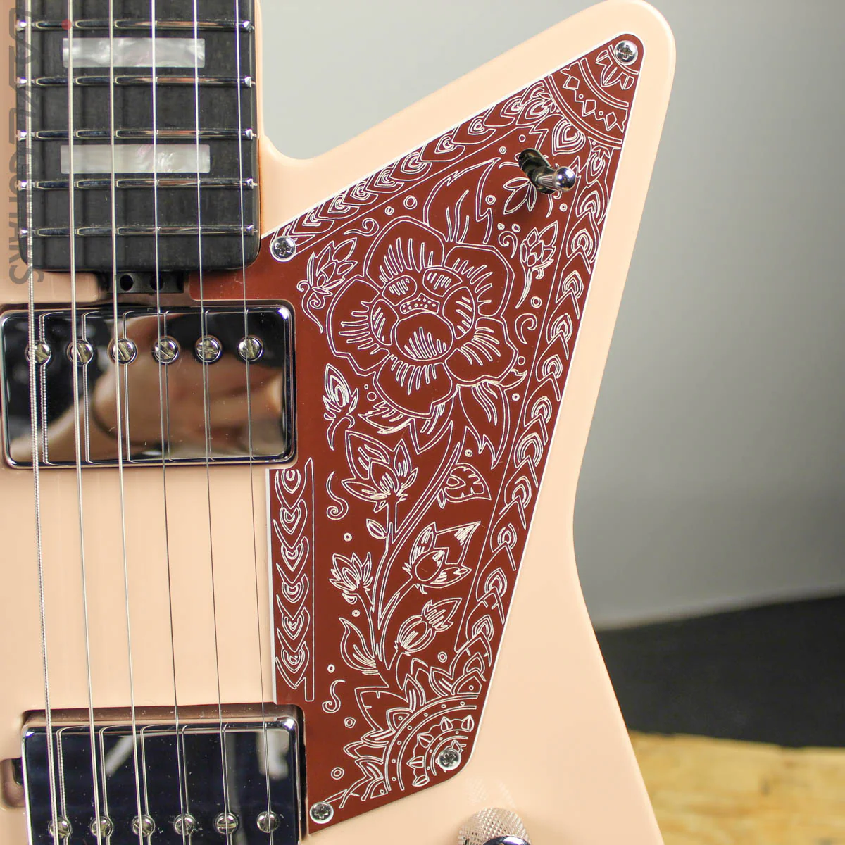 Ernie Ball Music Man Mariposa Pueblo Pink - Image 4