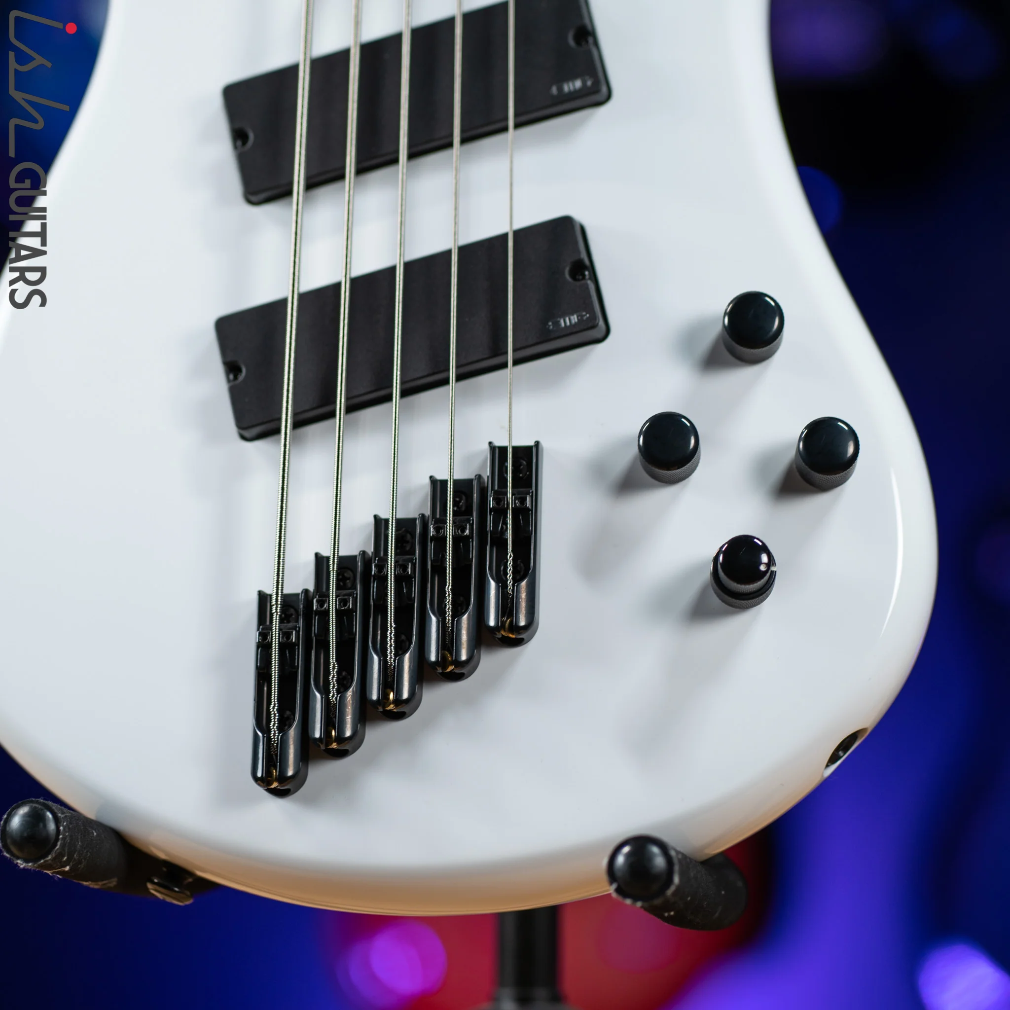 Ish X Spector NS Dimension 5 String EMG Darkglass White Gloss DEMO - Image 4