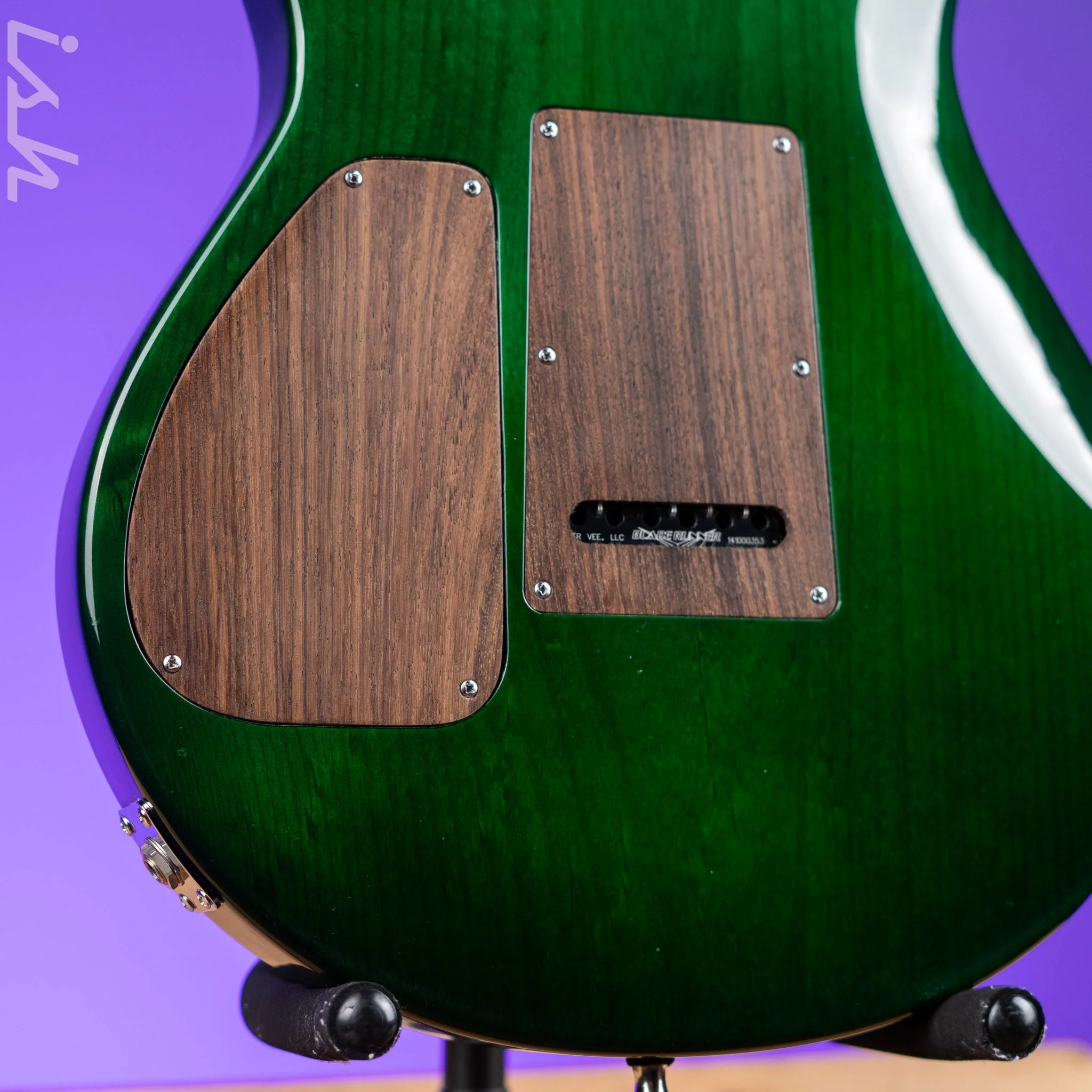 JP Guitars Luna Emerald Green Quilt - Image 14