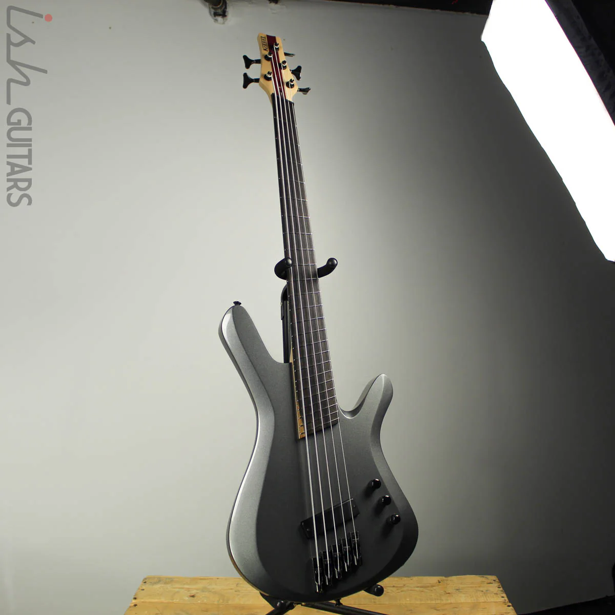 2018 Kiesel Vanquish Multi-scale 5-String Bass - Image 2