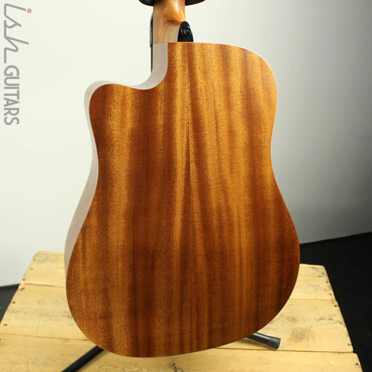 Lag Guitars THV10DCE Tramontane Hyvibe Dreadnought - Image 7