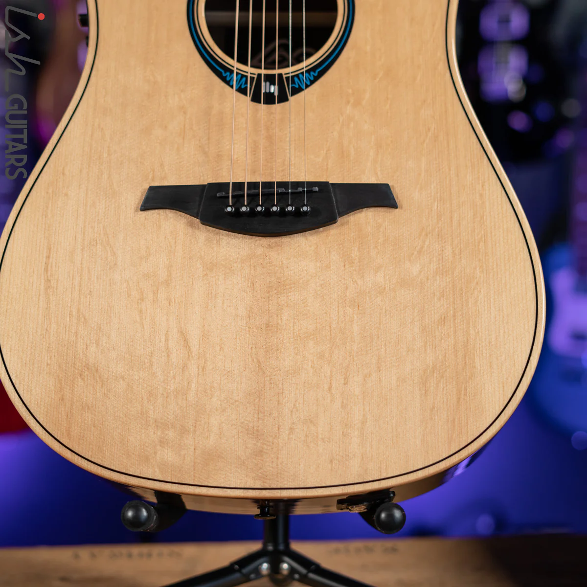 Lâg THV30DCE Dreadnought Hyvibe Tramontane Smart Guitar - Image 4