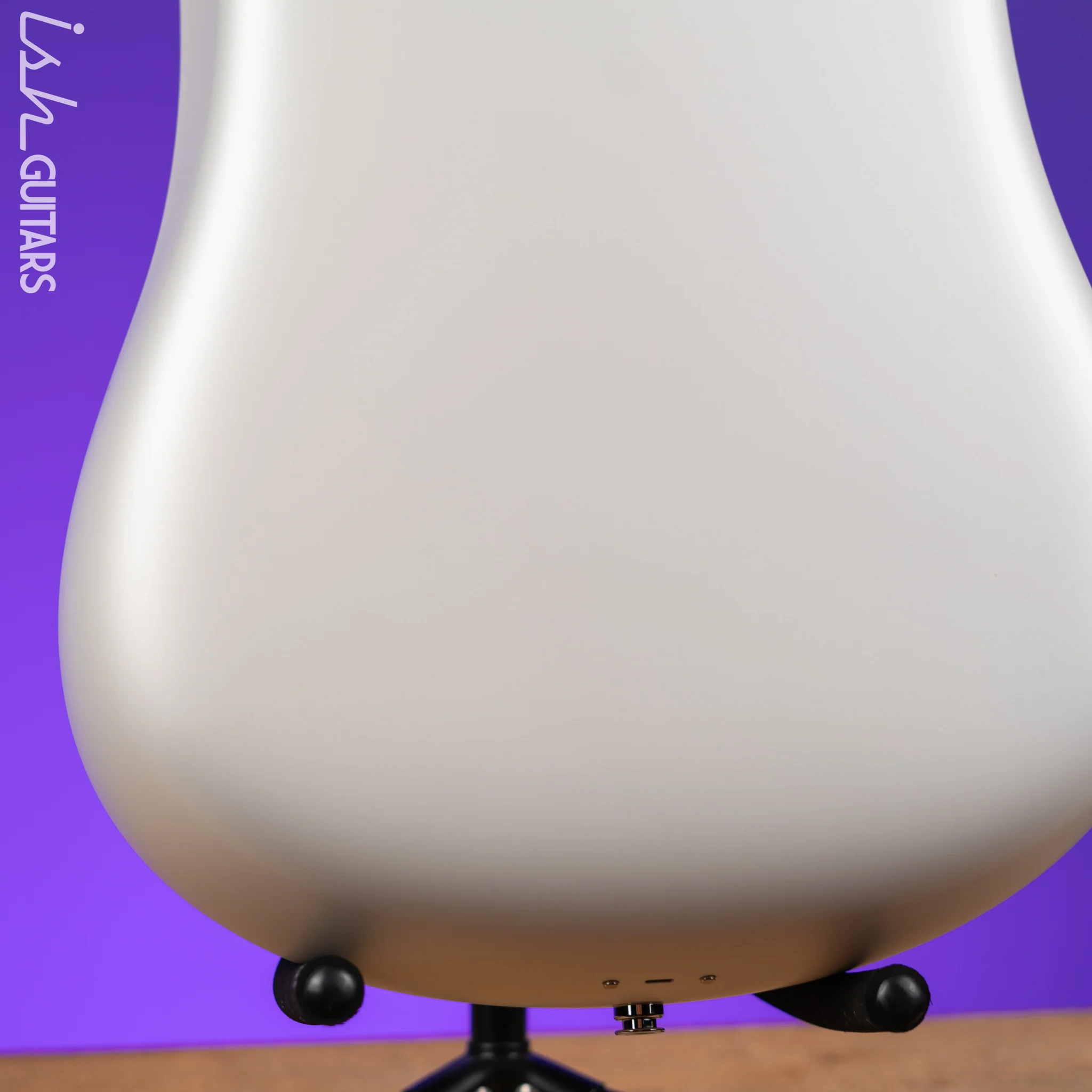 Lava Music LAVA ME 4 Carbon 38" Smart Acoustic-Electric Guitar White (w/ Airflow Bag) - Image 9