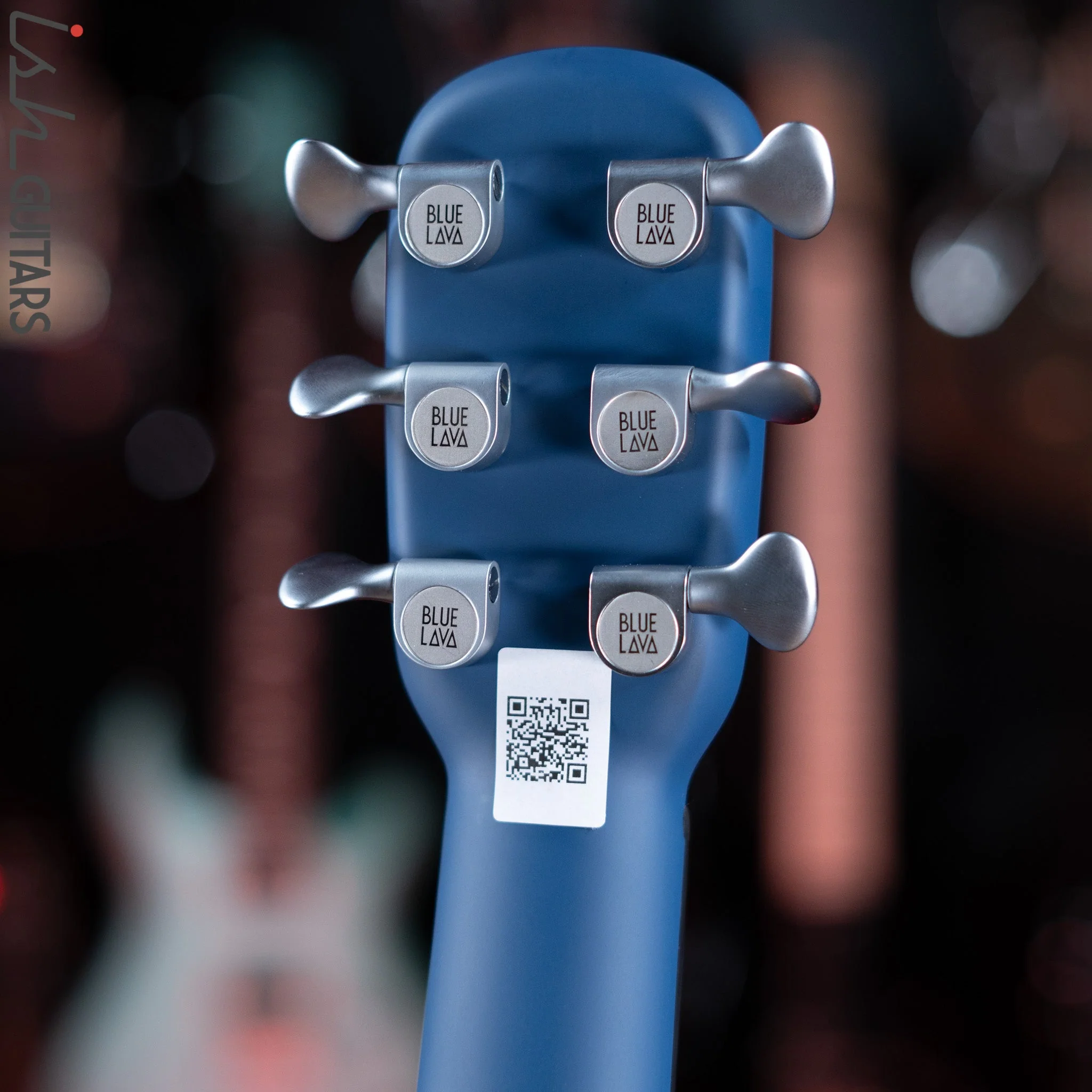 Lava Music Blue Lava Smart Acoustic Guitar Ice Blue/ Ocean Blue w/ Airflow Bag Demo - Image 10