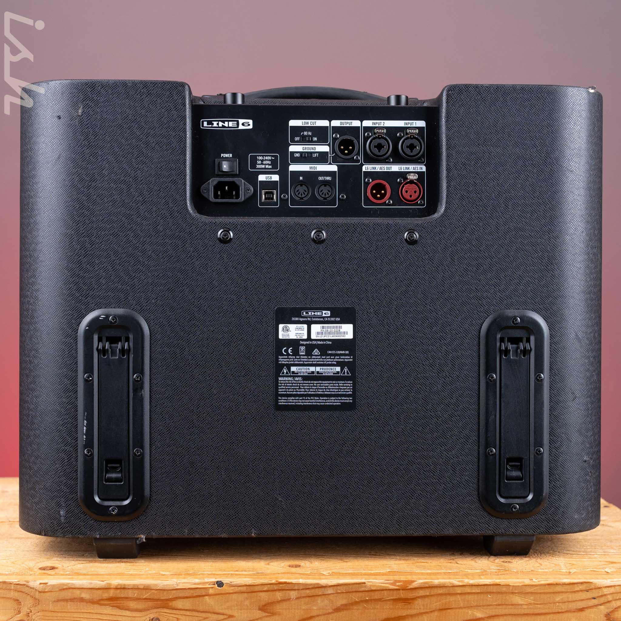 2020s Line 6 POWERCAB 112 Plus Active Guitar Speaker System - Image 5