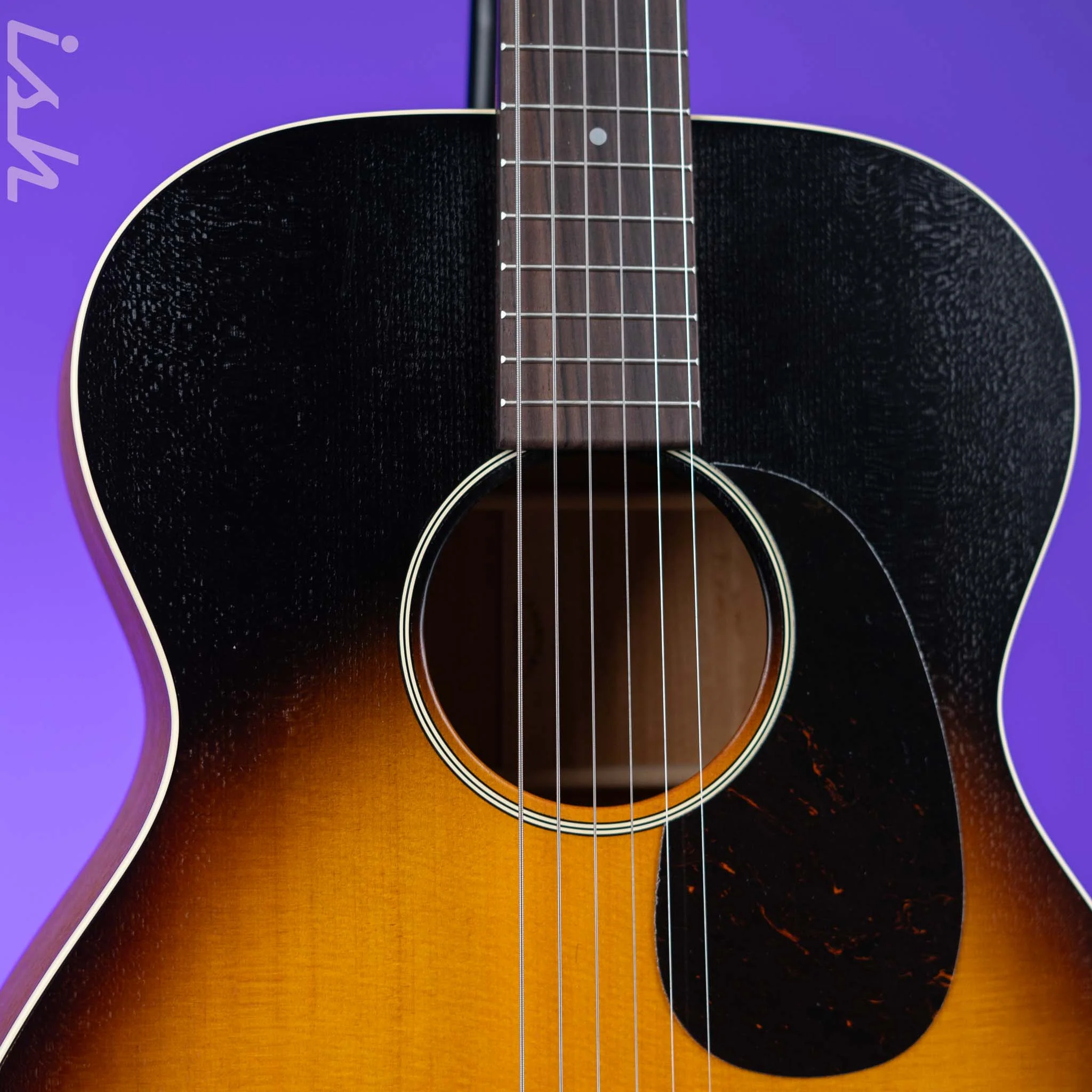 Martin 000-17 Acoustic Guitar Whiskey Sunset Satin - Image 3