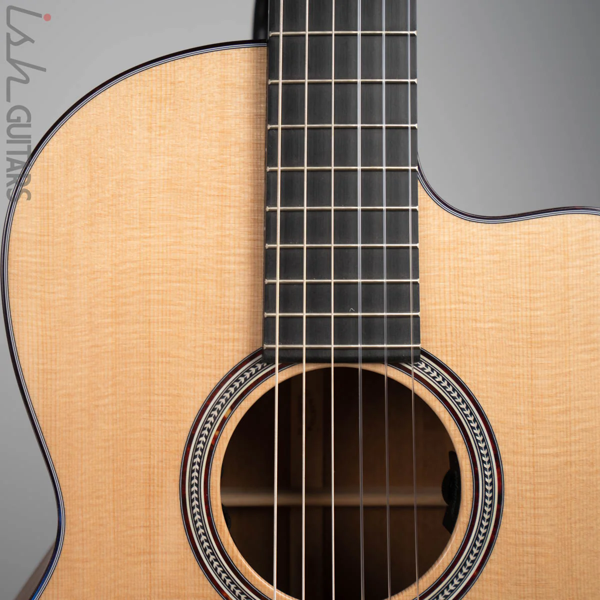 2018 Martin 000-C Nylon String - Image 3