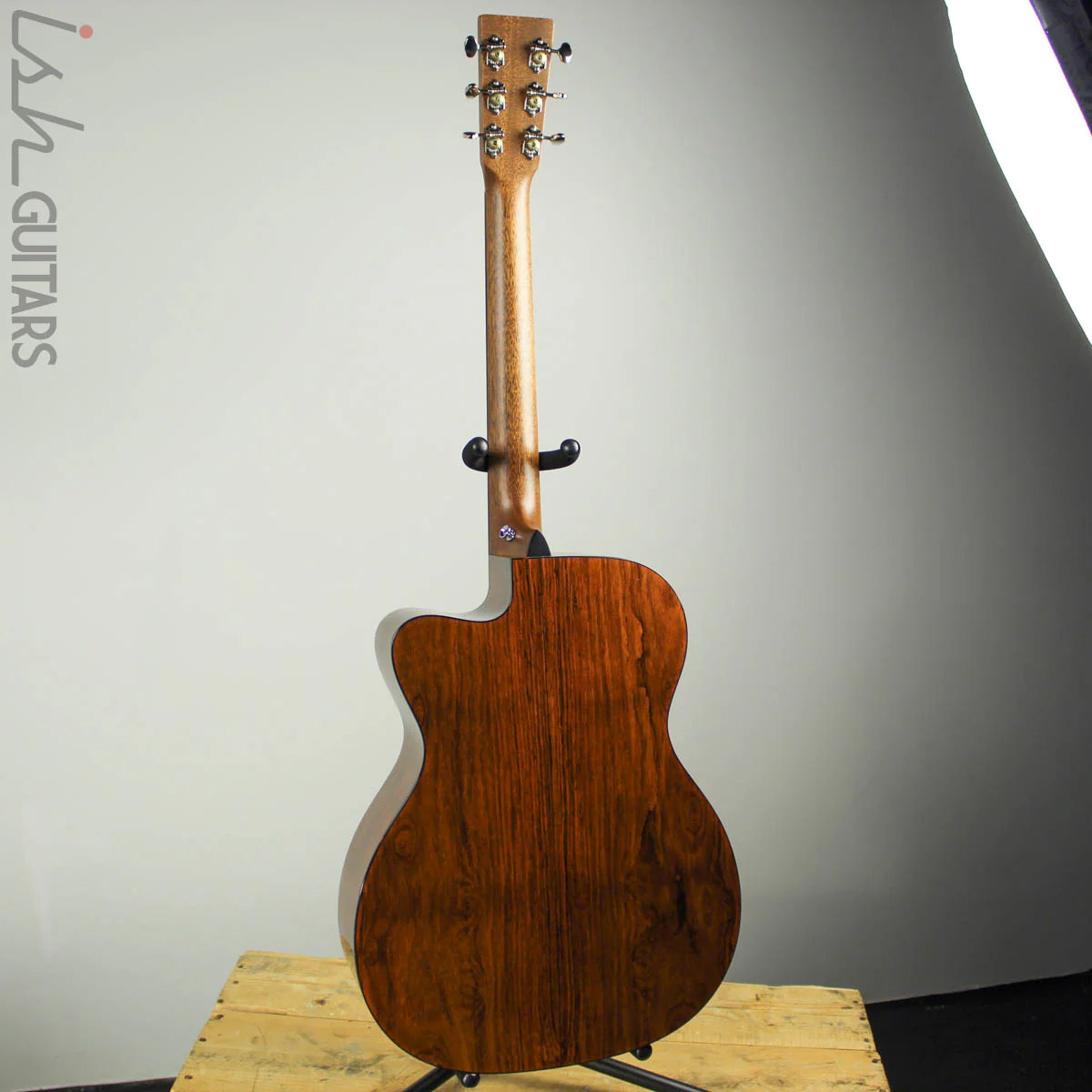 Martin Custom Shop 000-18 Cutaway Cocobolo Back Sitka Spruce Top (DEMO VIDEO) - Image 7