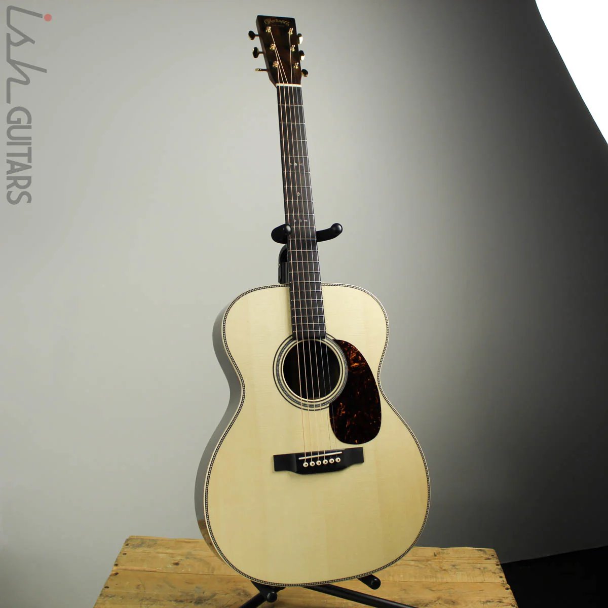 Martin Custom Shop 000-28 Ziricote NAMM 2019 (DEMO VIDEO) - Image 3