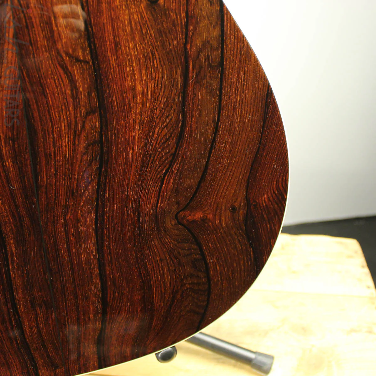 Martin Custom Shop 000-28 Cocobolo Back Sitka Spruce Top - Image 10
