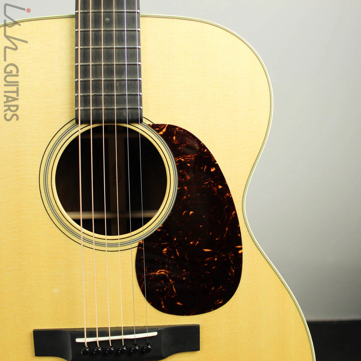 Martin Custom Shop 000-28 Cocobolo Back Sitka Spruce Top - Image 4