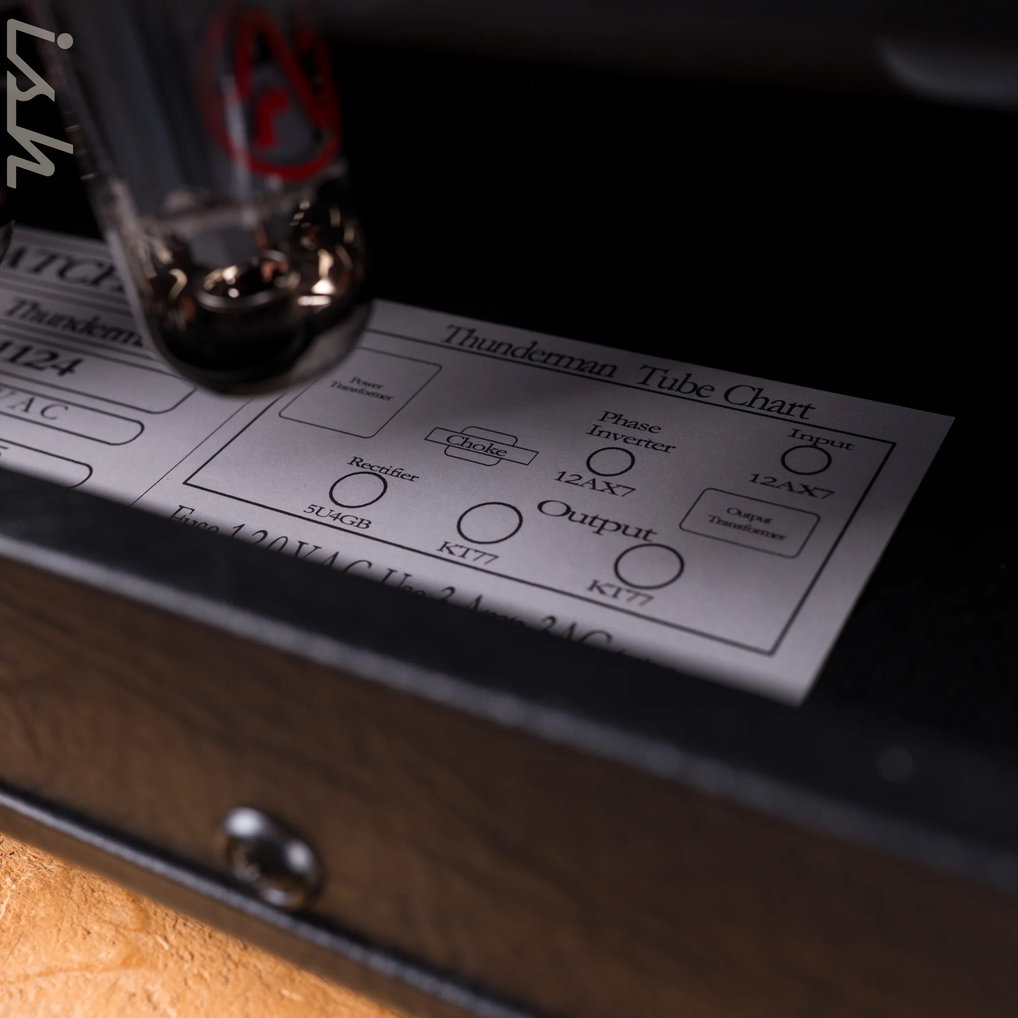 Matchless Thunderman Bass Amp Custom Tolex - Image 8