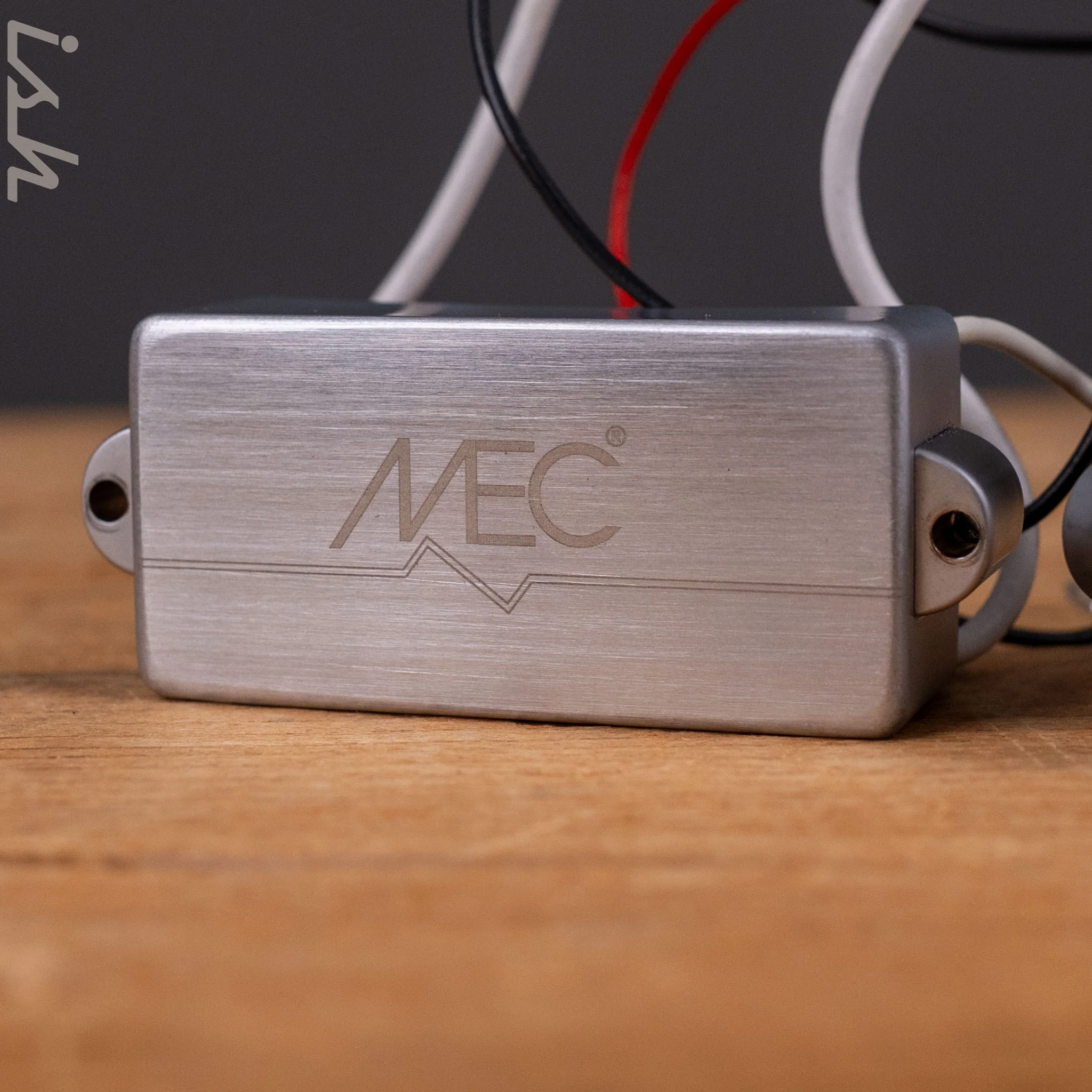 MEC Active P-Style 5-String Bass Pickups Brushed Chrome (Neck Pickup) - Image 3