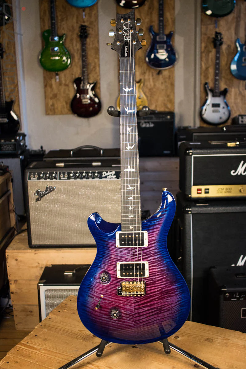 Paul Reed Smith Custom 24 Lefty Custom Color Violet Blue Burst Hybrid Gold Hardware Flame Maple Neck Ebony Board - Image 2