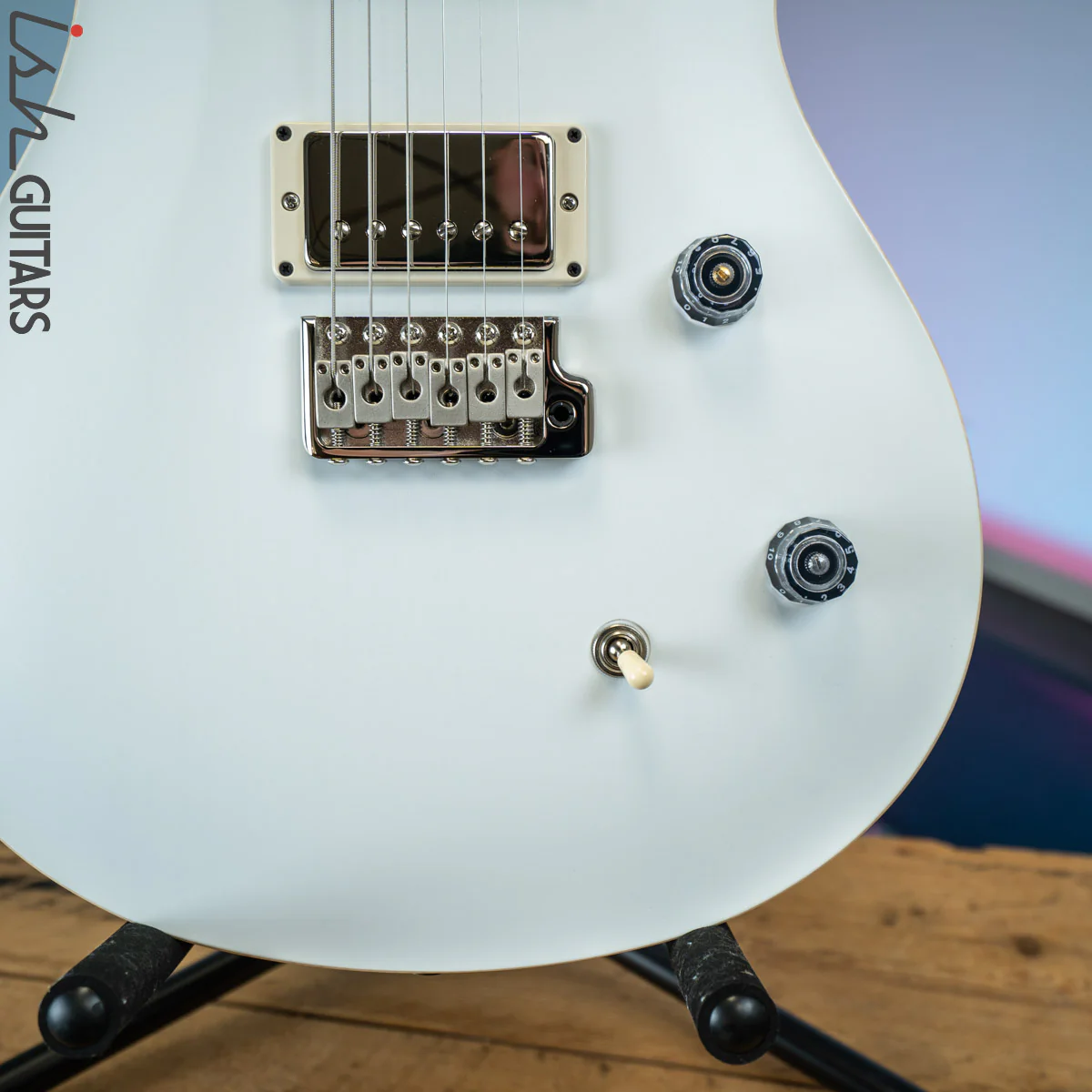 PRS CE 24 Satin Nitro 57/08 Ebony Fretboard Jet White - Image 4