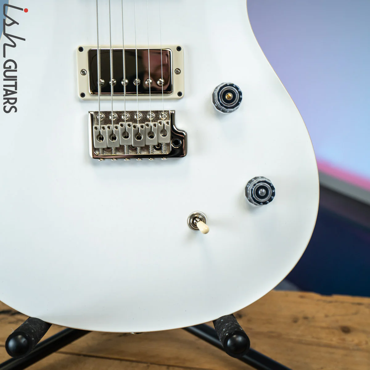 PRS CE 24 Satin Nitro 57/08 Ebony Fretboard Jet White - Image 4