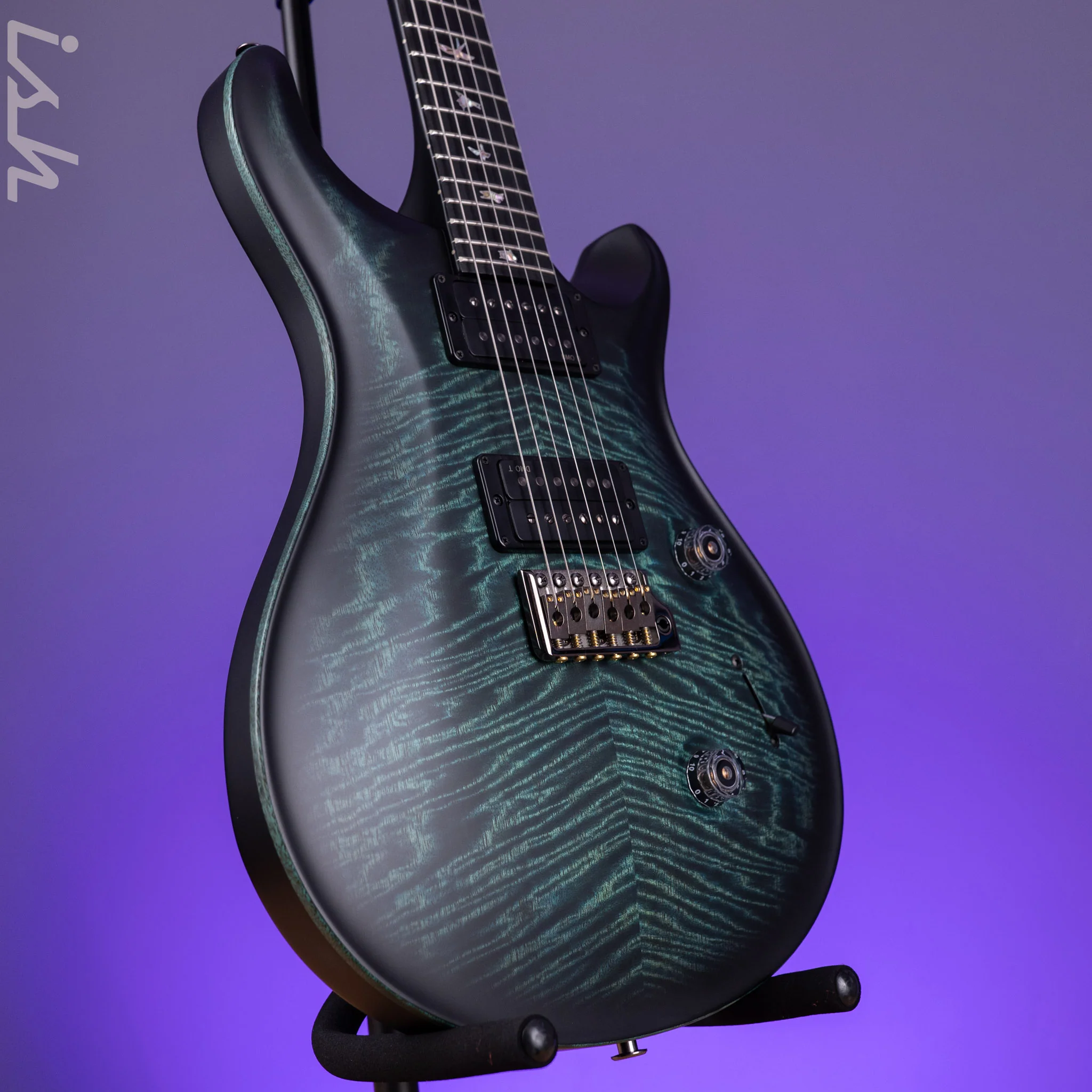 PRS Custom 24 Satin Limited Edition 40th Anniversary Cobalt Smokeburst - Image 3