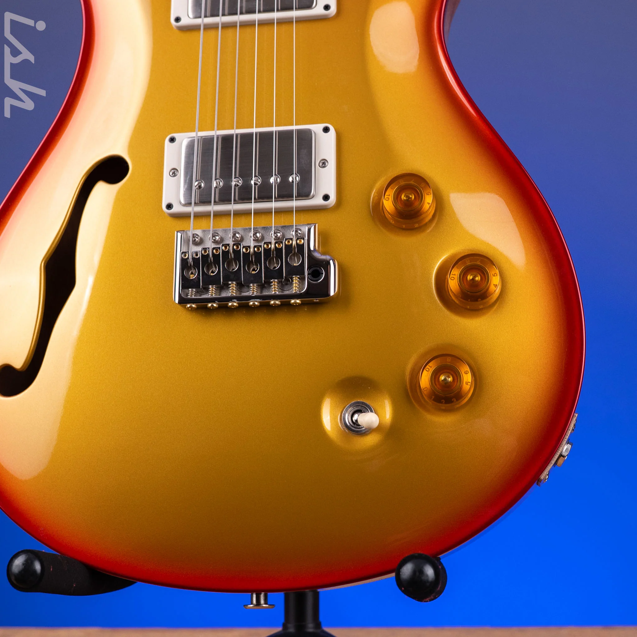 PRS DGT Semi-Hollow Limited Gold Top Cherry Burst - Image 5
