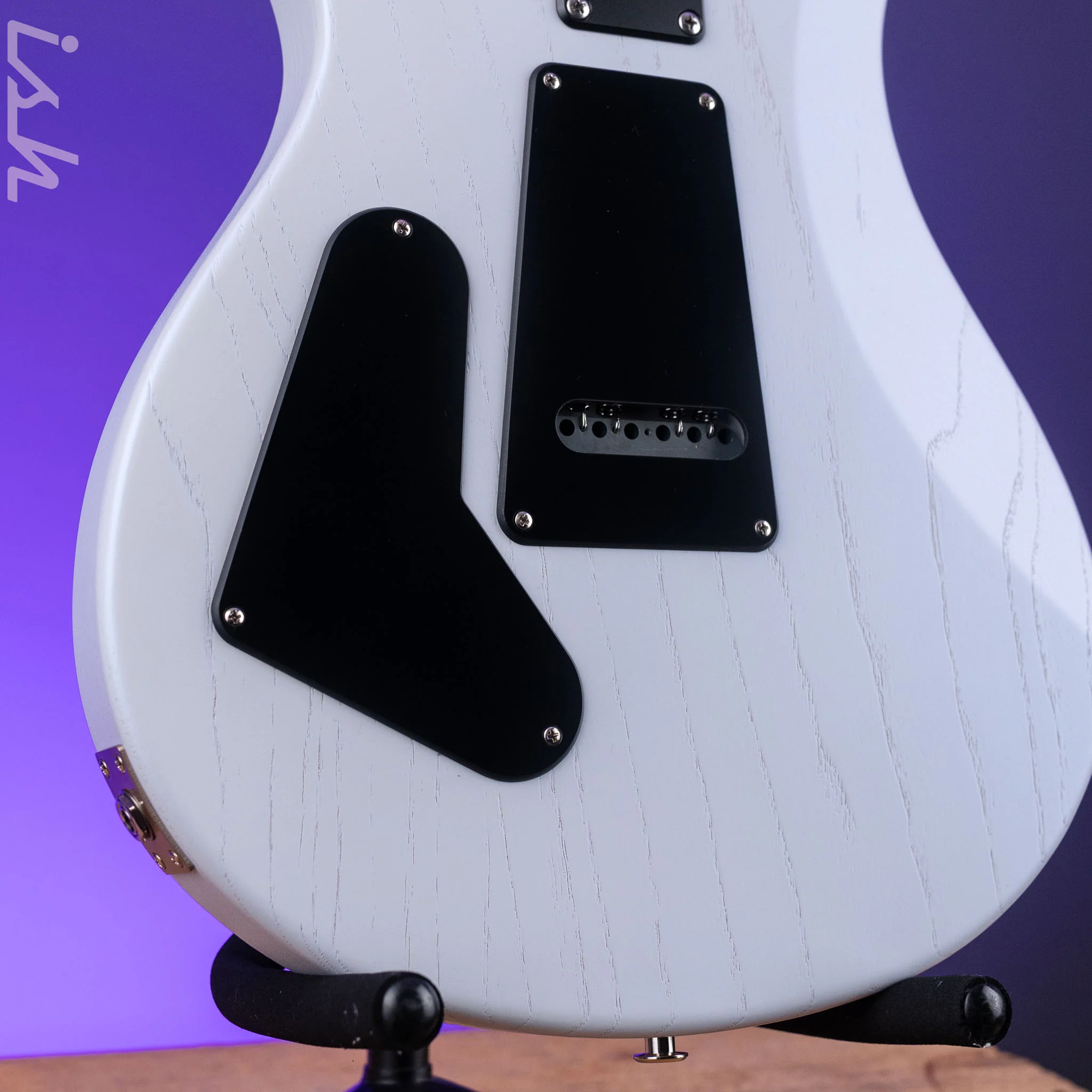 PRS Limited Edition Swamp Ash CE 24-08 Pearl White - Image 10