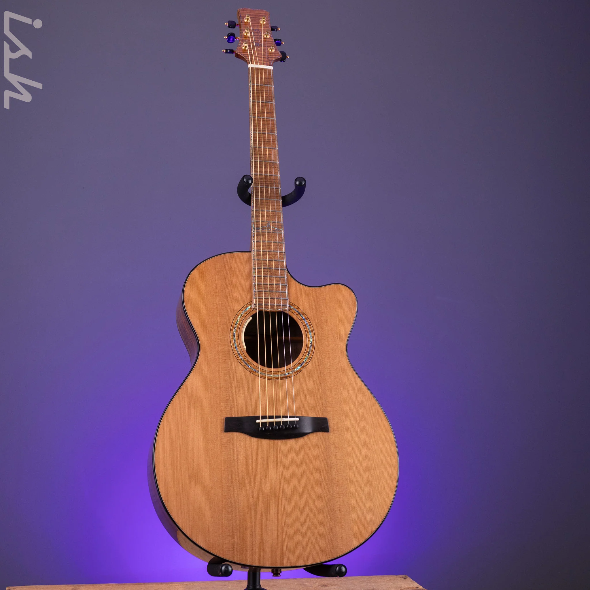 PRS Private Stock Acoustic Angelus Cutaway Cedar Top Walnut Back/Side - Image 3