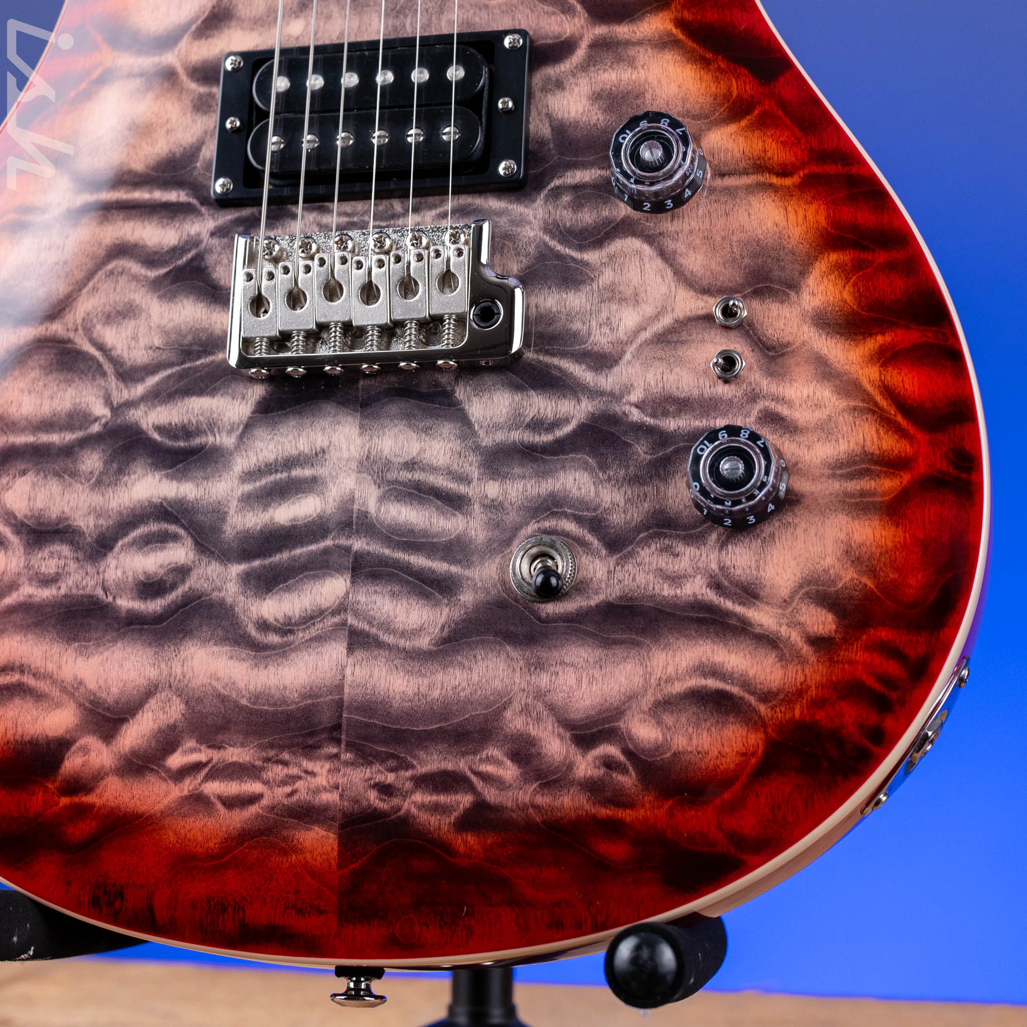 PRS SE Custom 24-08 Quilt Electric Guitar Charcoal Cherry Burst *2025 Release!* - Image 4