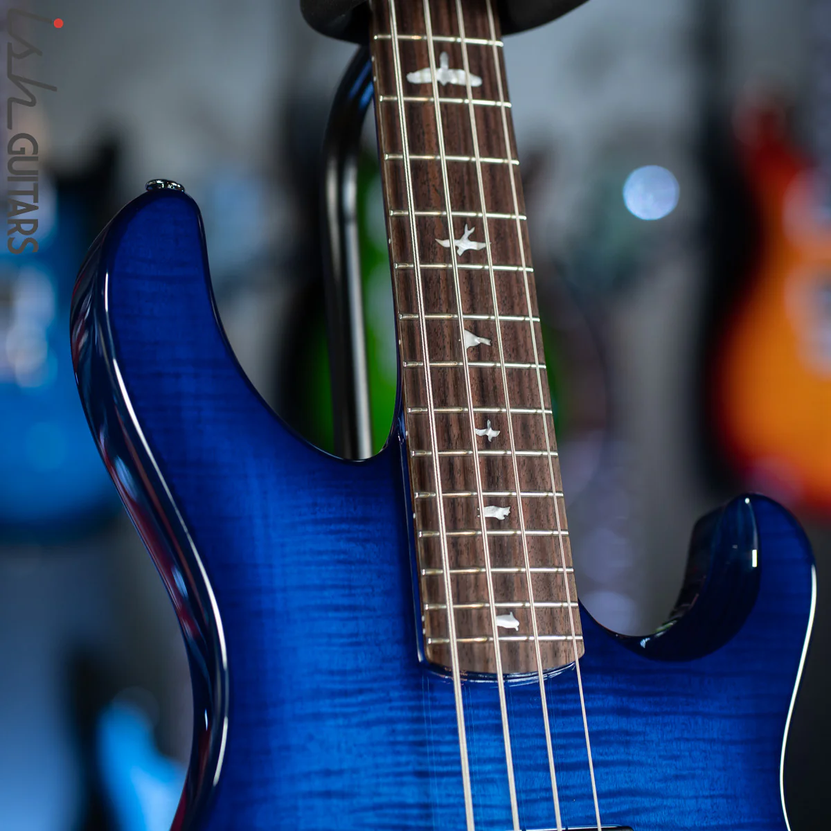 PRS SE Kingfisher Bass Faded Blue Wrap Around Burst - Image 5
