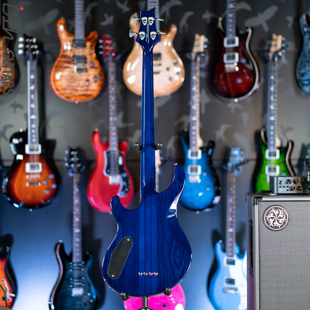 PRS SE Kingfisher Bass Faded Blue Wrap Around Burst - Image 7