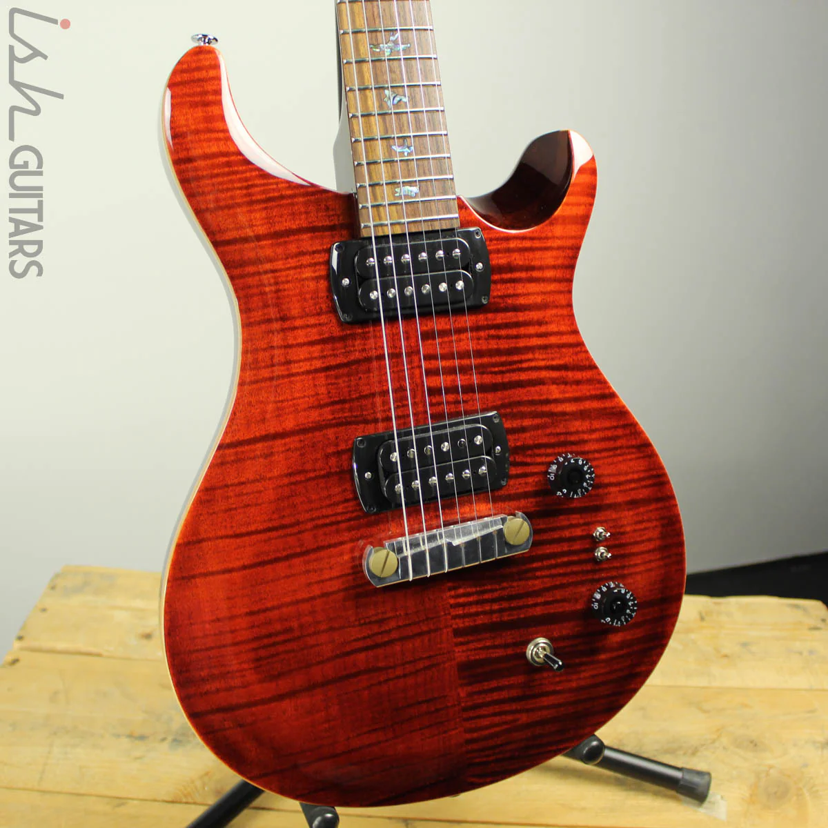 PRS SE Paul's Guitar Fire Red