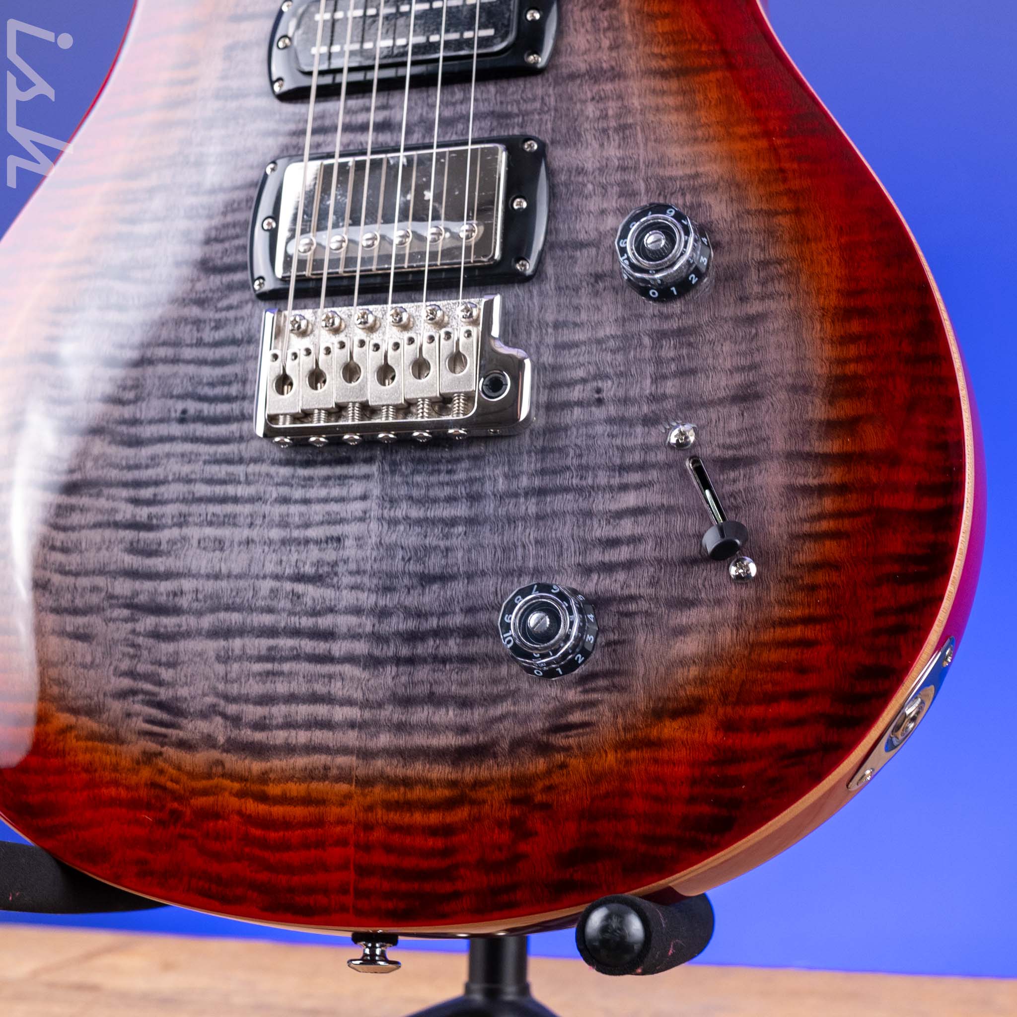 PRS SE Studio Charcoal Cherry Burst - Image 5