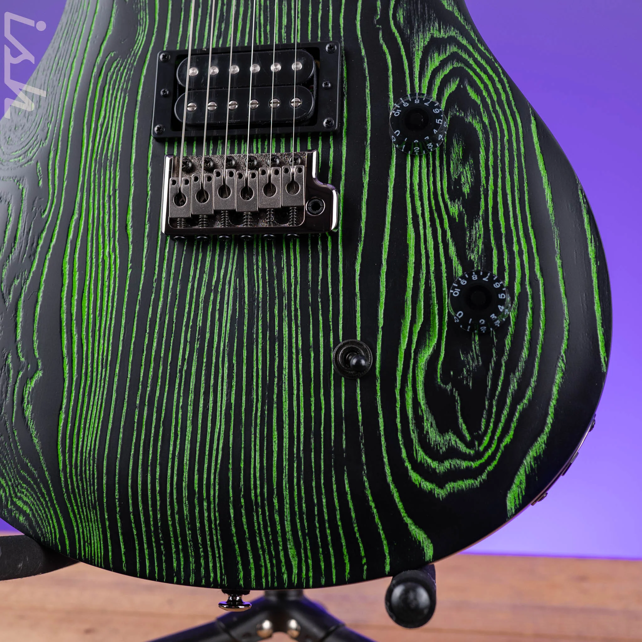 PRS SE Swamp Ash CE 24 Limited Edition Sandblasted Green - Image 4