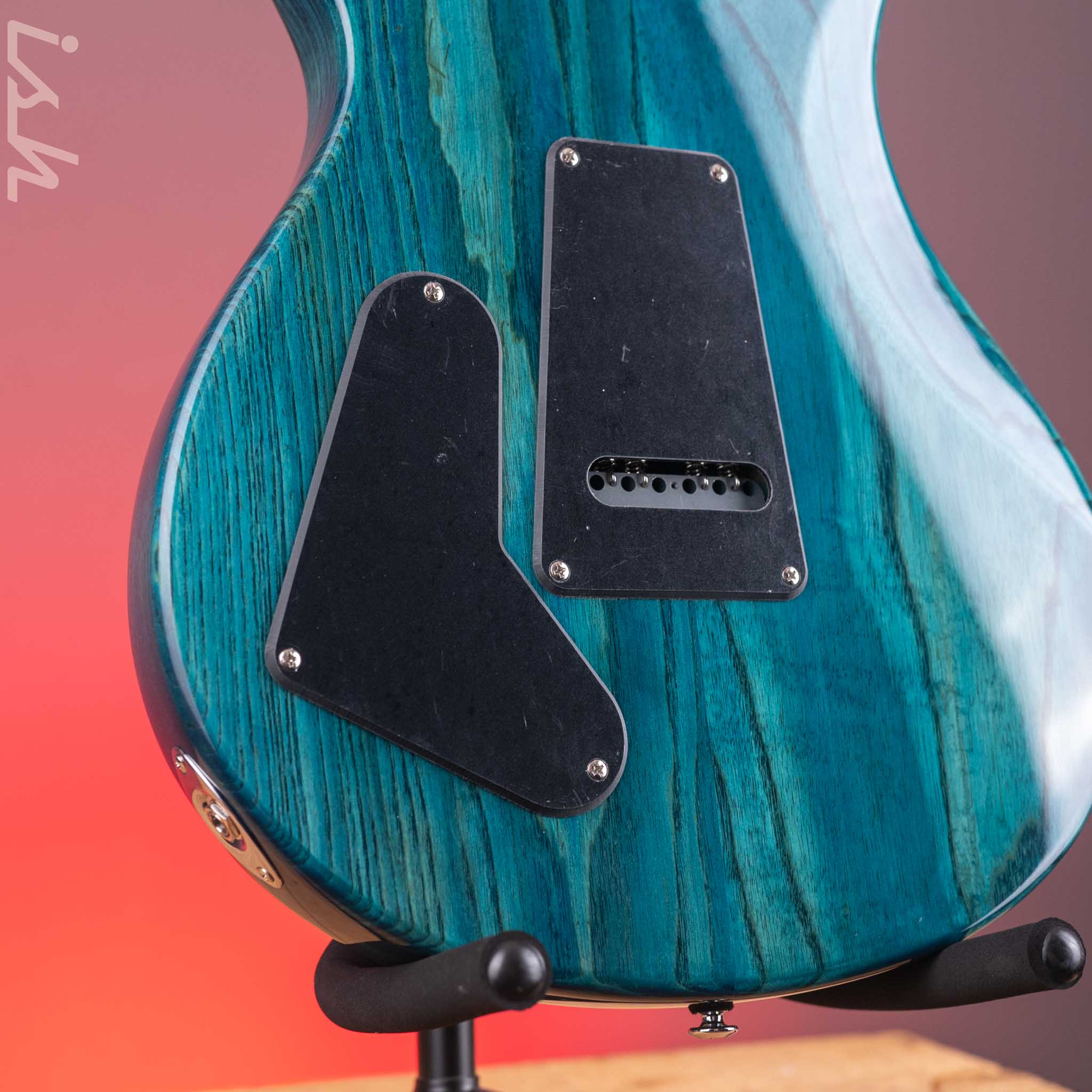 PRS SE Swamp Ash Special Electric Guitar Iri Blue - Image 9
