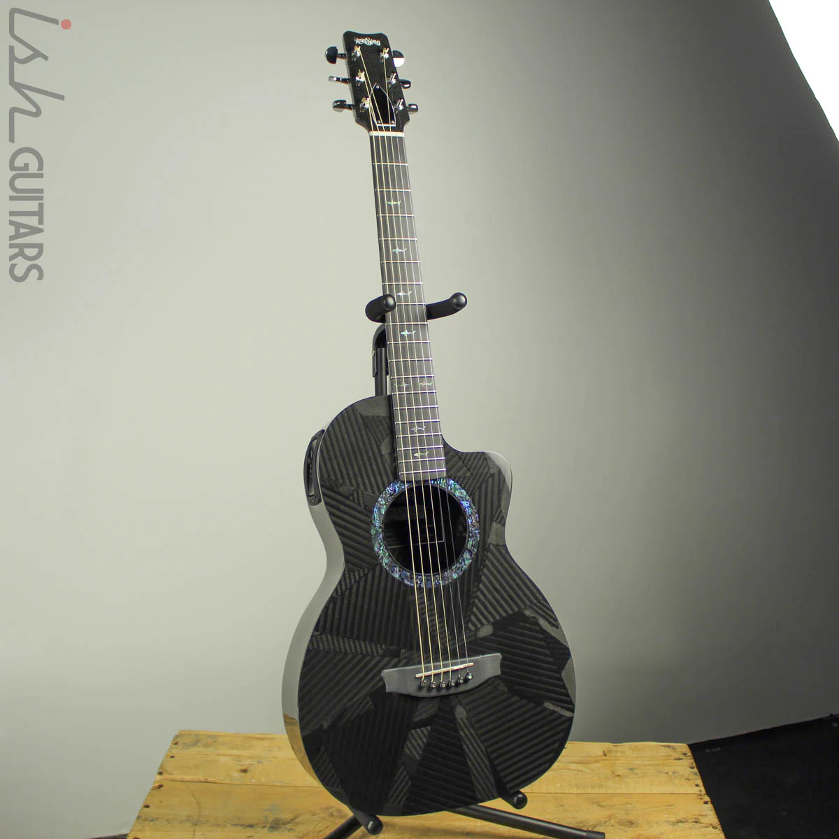 RainSong BI-PA1000NS Black Ice Parlor - Image 3