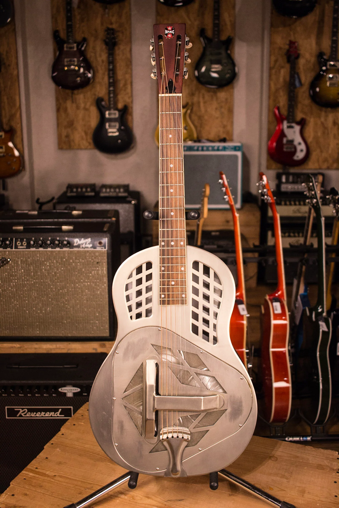 Republic Classic Tricone Resonator Aged Metal Body - Image 2