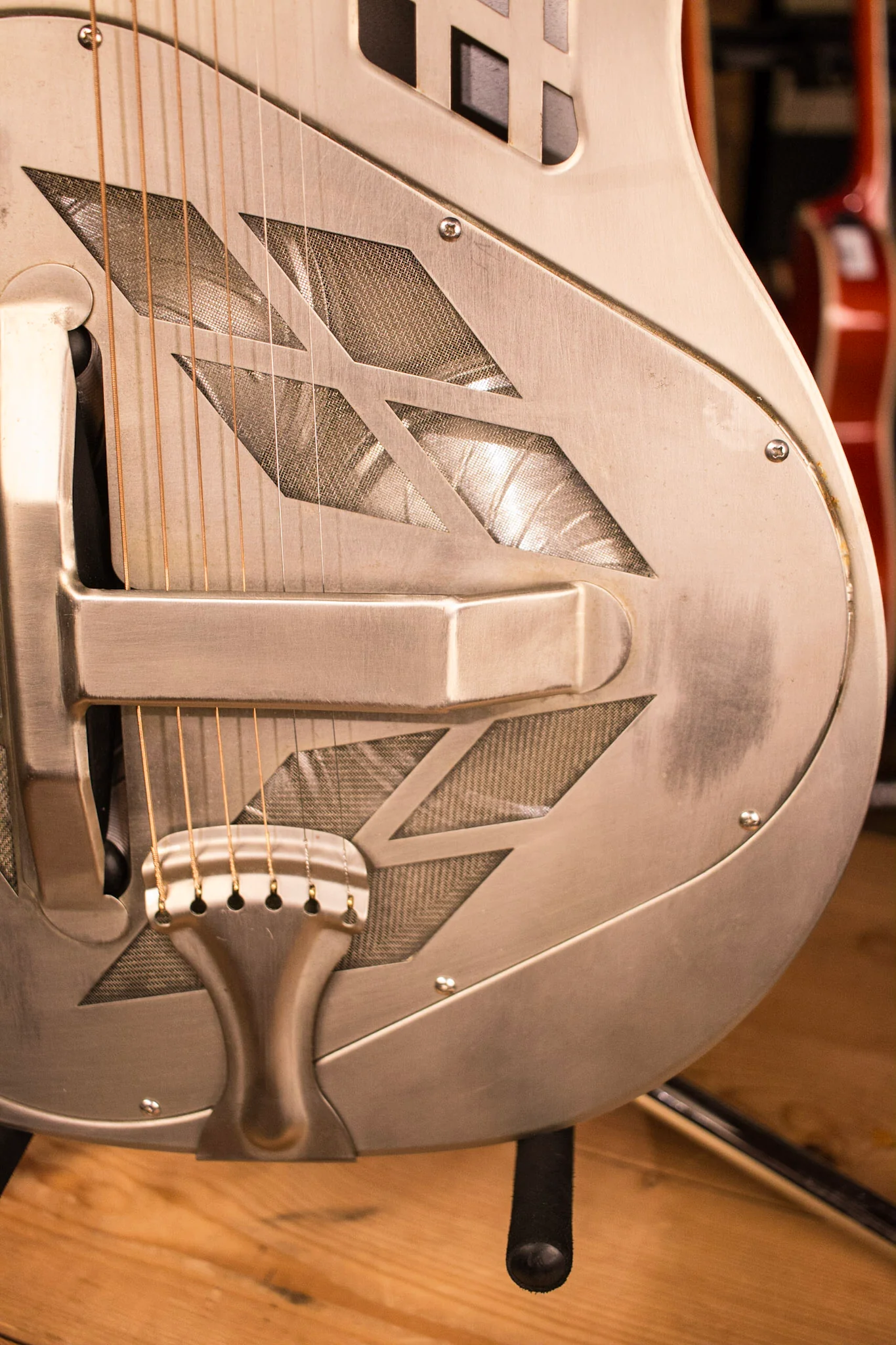 Republic Classic Tricone Resonator Aged Metal Body - Image 4