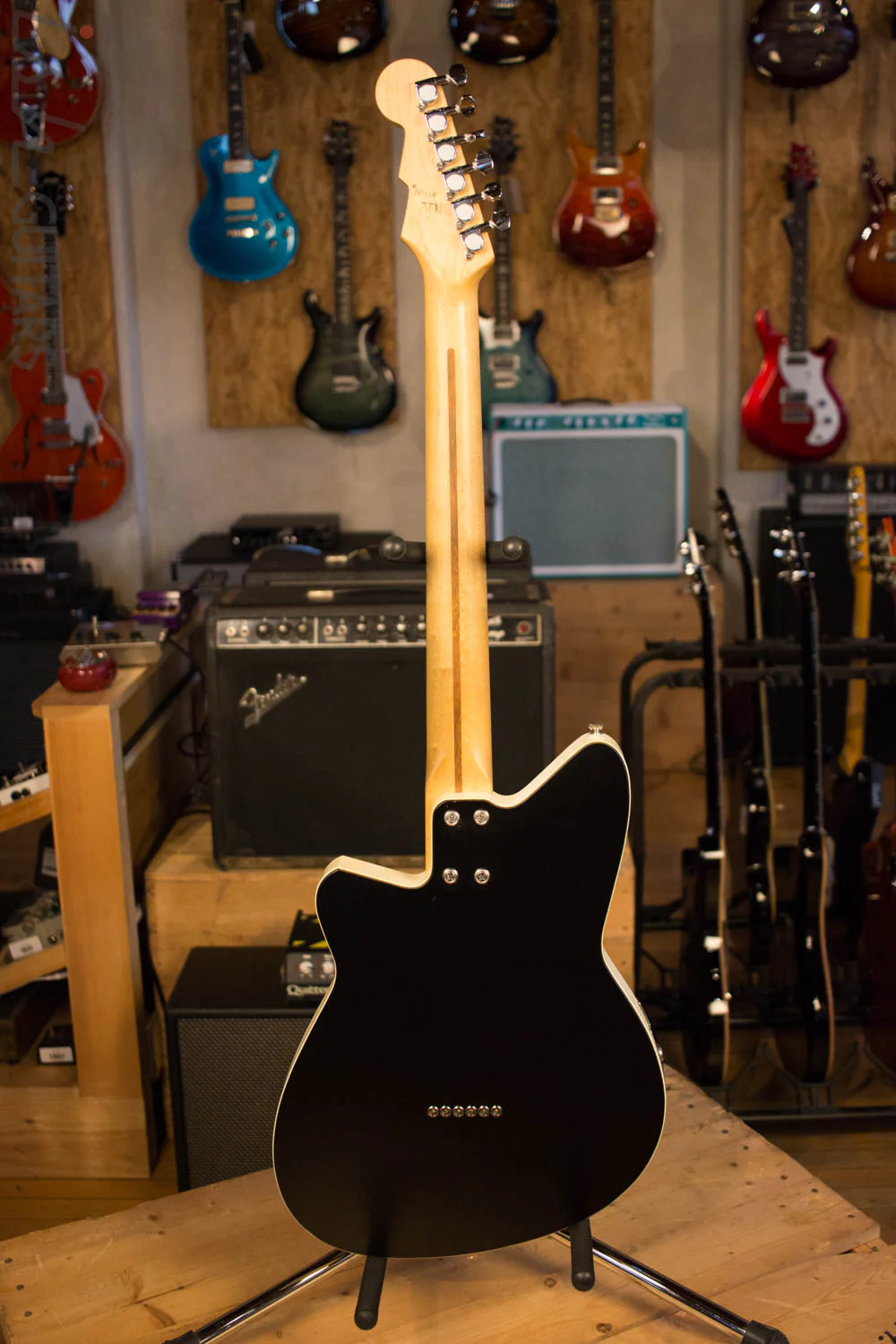1990's USA Reverend Guitar Rocco #00119 Early Phenolic Jet Black - Image 8
