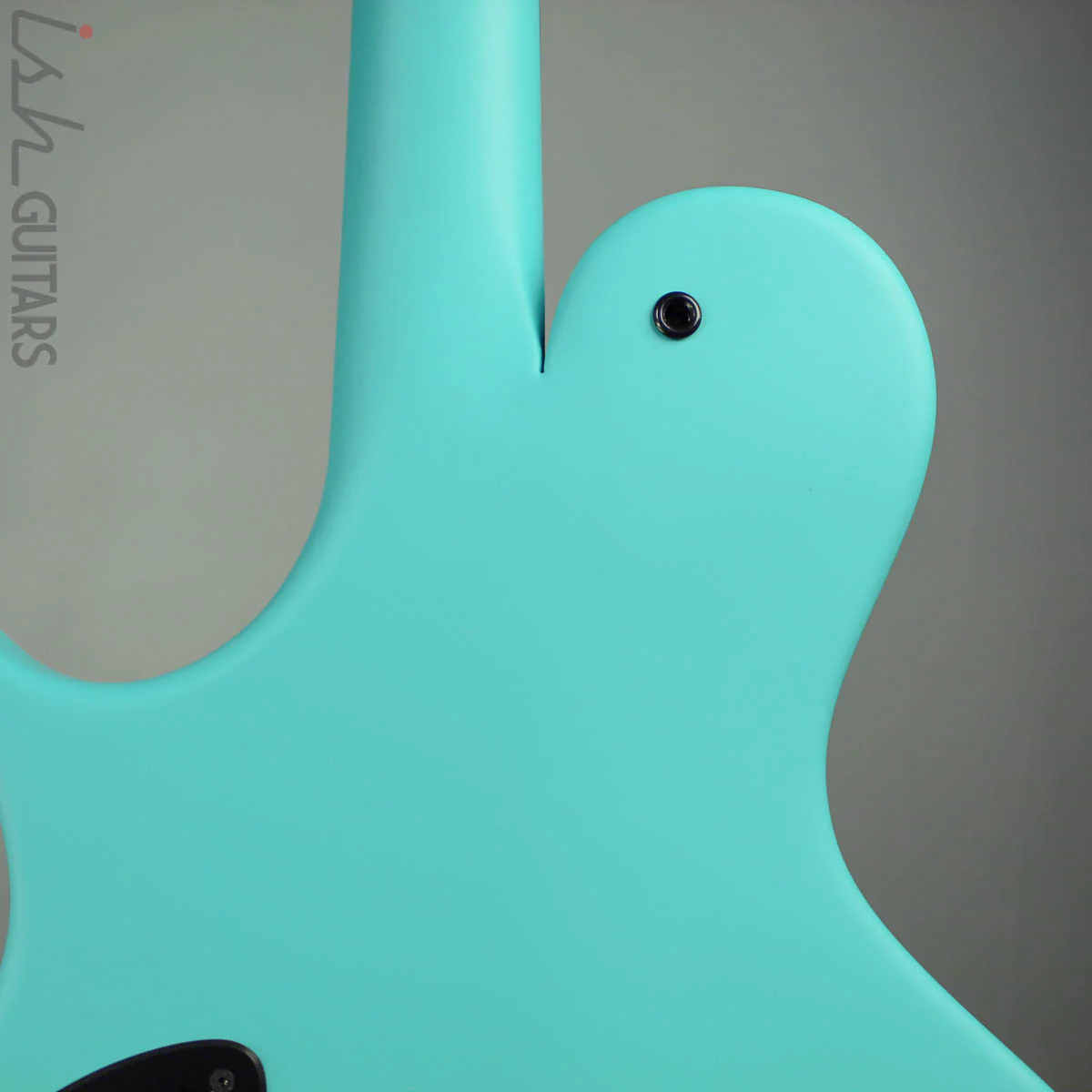 Ritter Porsch Singlecut Electric Guitar Harrods Bittermint Blue NAMM 2020 - Image 8