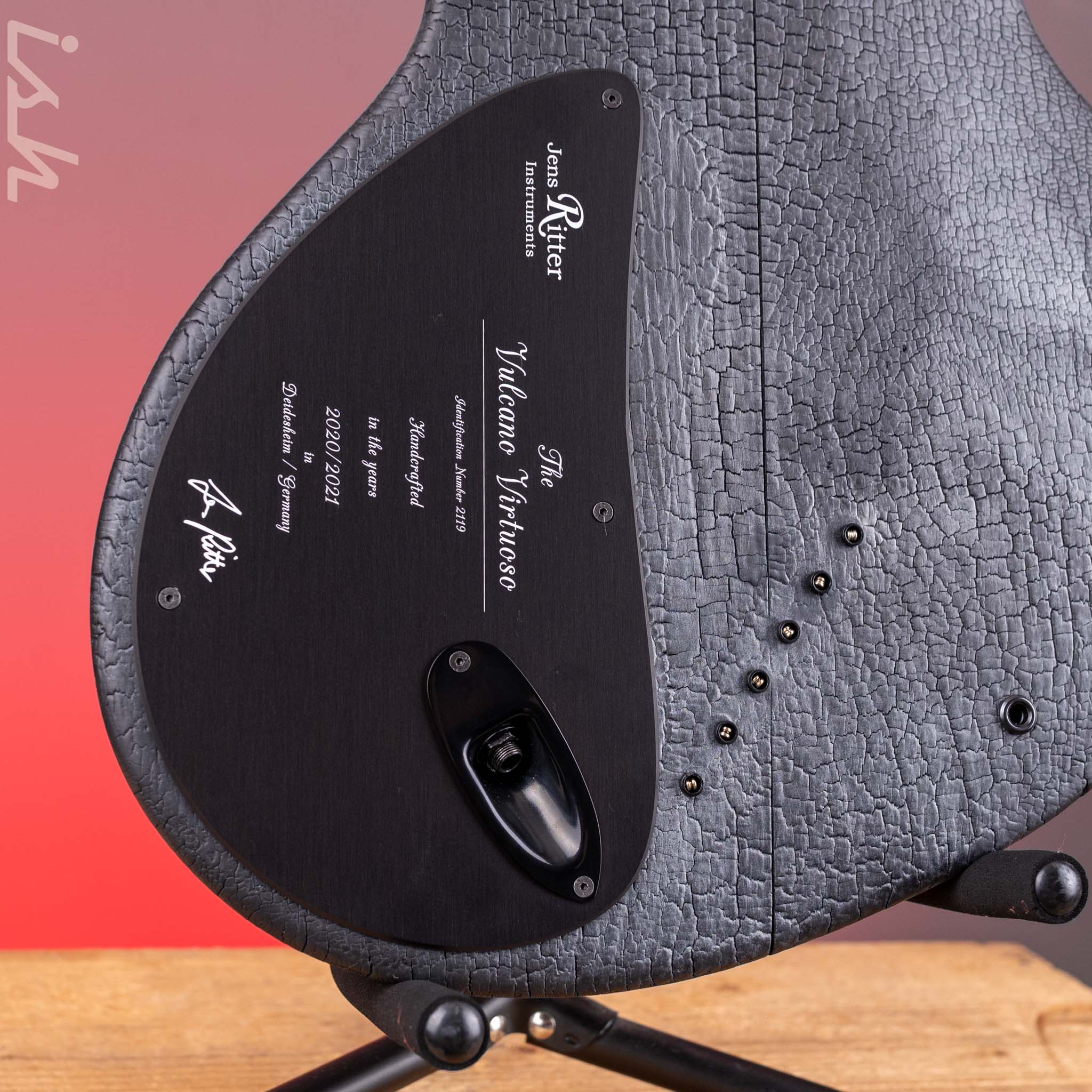Ritter Porsch “The Volcano Virtuoso” Burnt Charcoal Guitar - Image 11